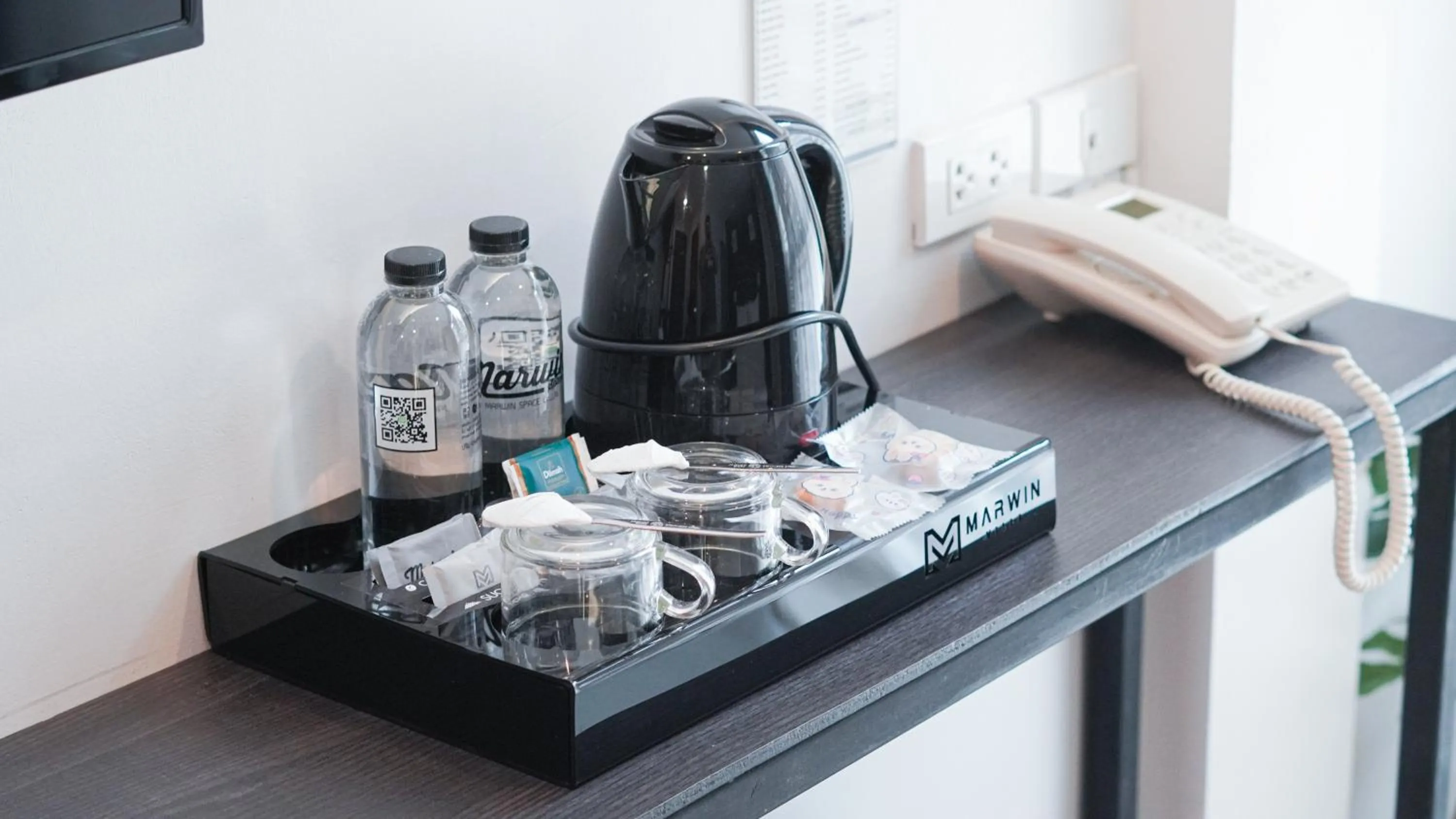 Coffee/tea facilities in Marwin Space