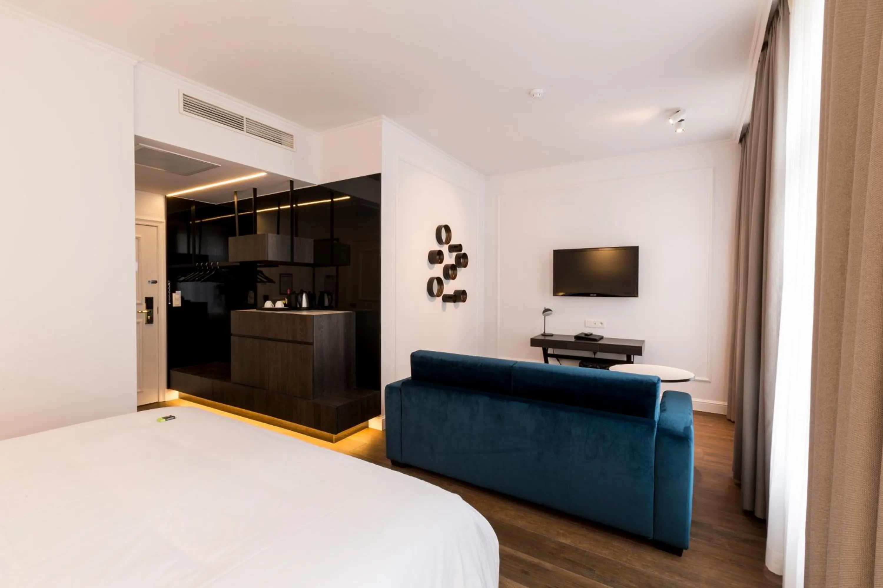 Decorative detail, Bed in Hotel Rubens-Grote Markt