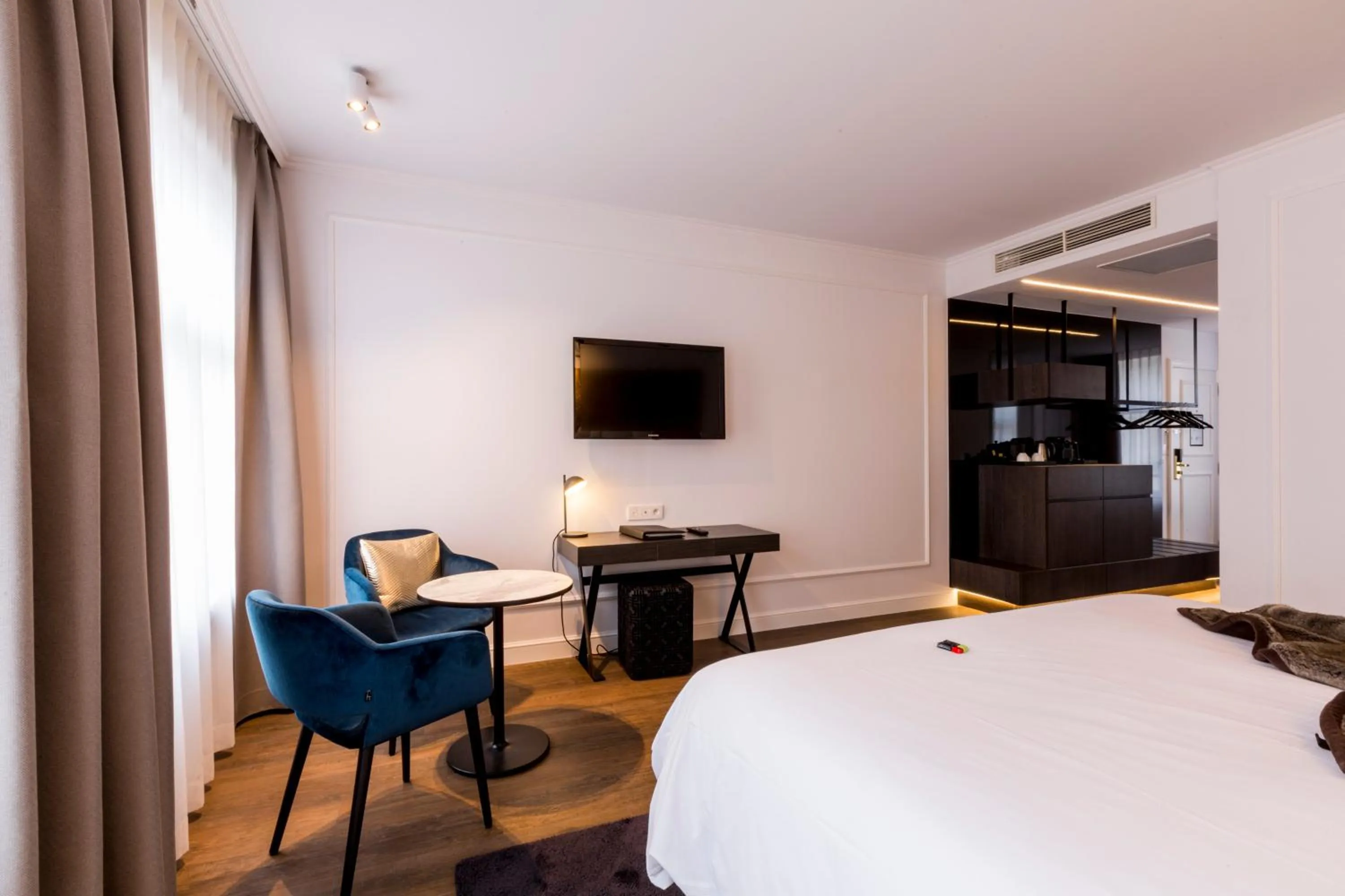 Photo of the whole room, Bed in Hotel Rubens-Grote Markt