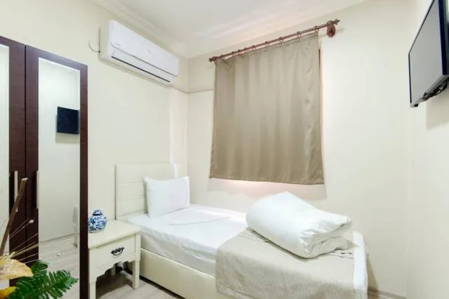 Photo of the whole room, Bed in Agora Park Hotel