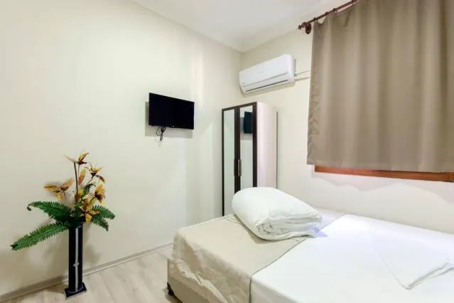TV and multimedia, Bed in Agora Park Hotel