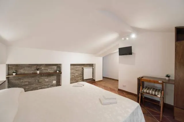 Bedroom, Bed in B&B Glicini