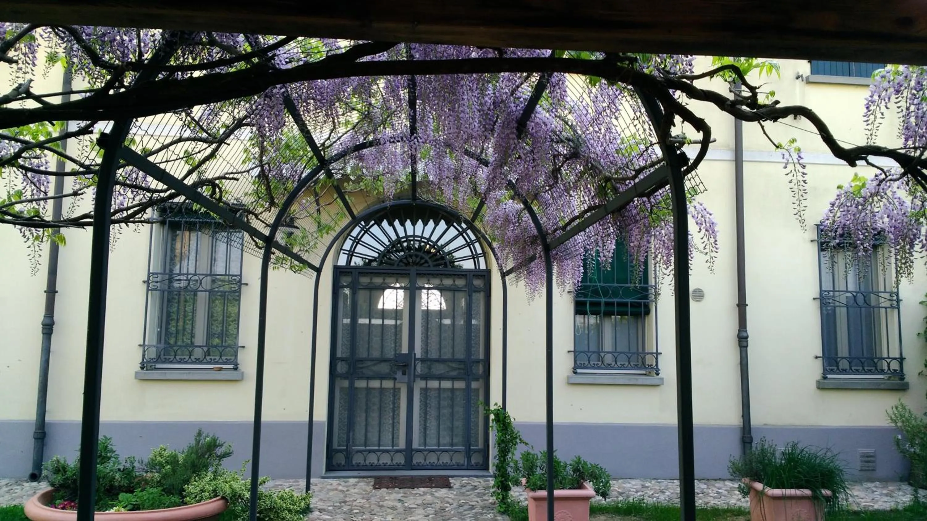 Facade/entrance in B&B Le Ripe