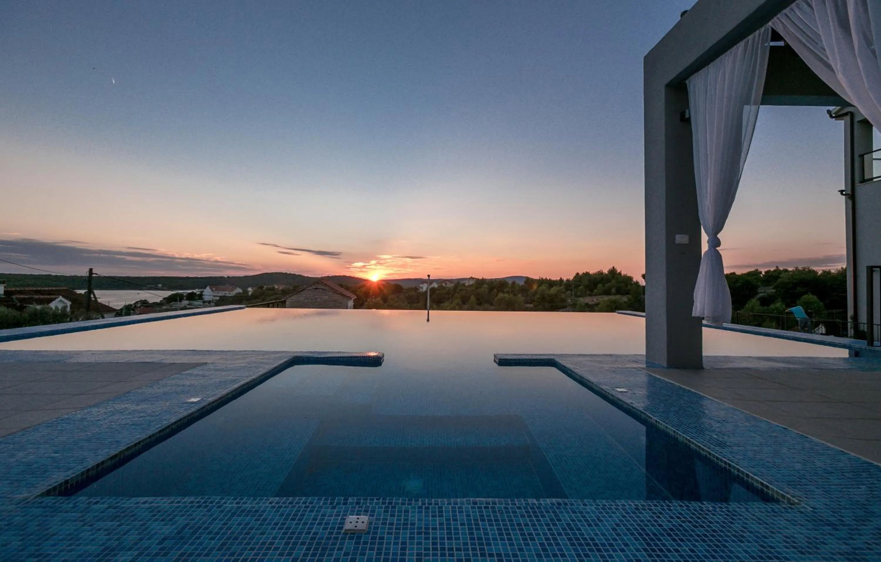 Villa Toma - Private Estate
