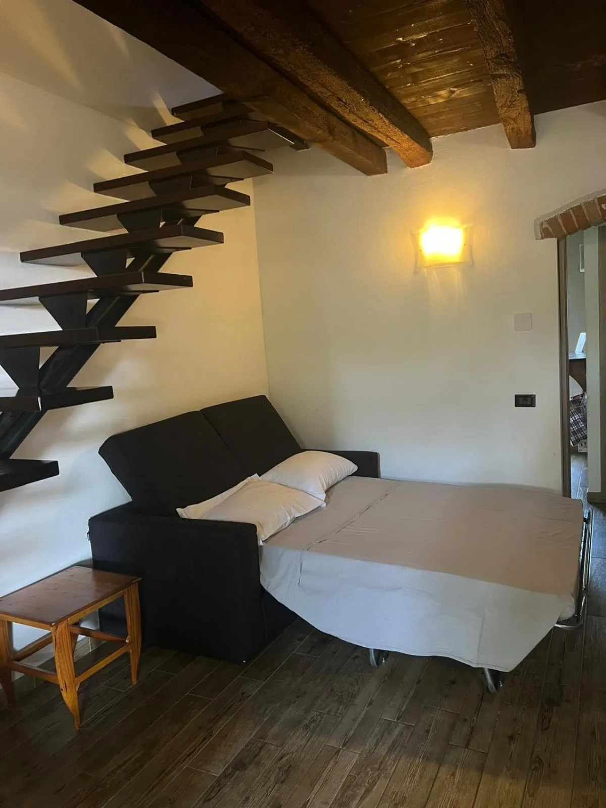 Bed in Villa Broglia House