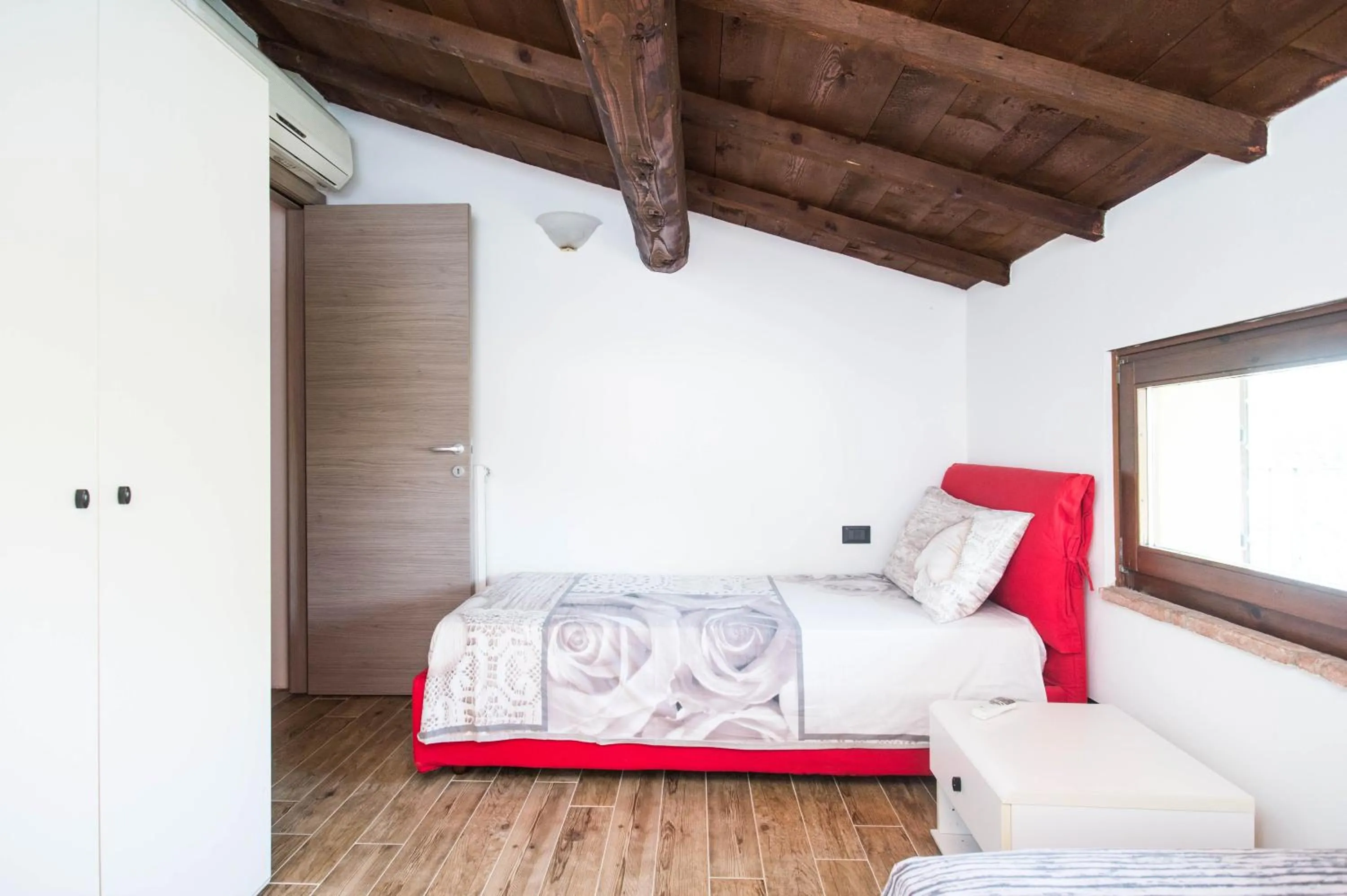 Bed in Villa Broglia House