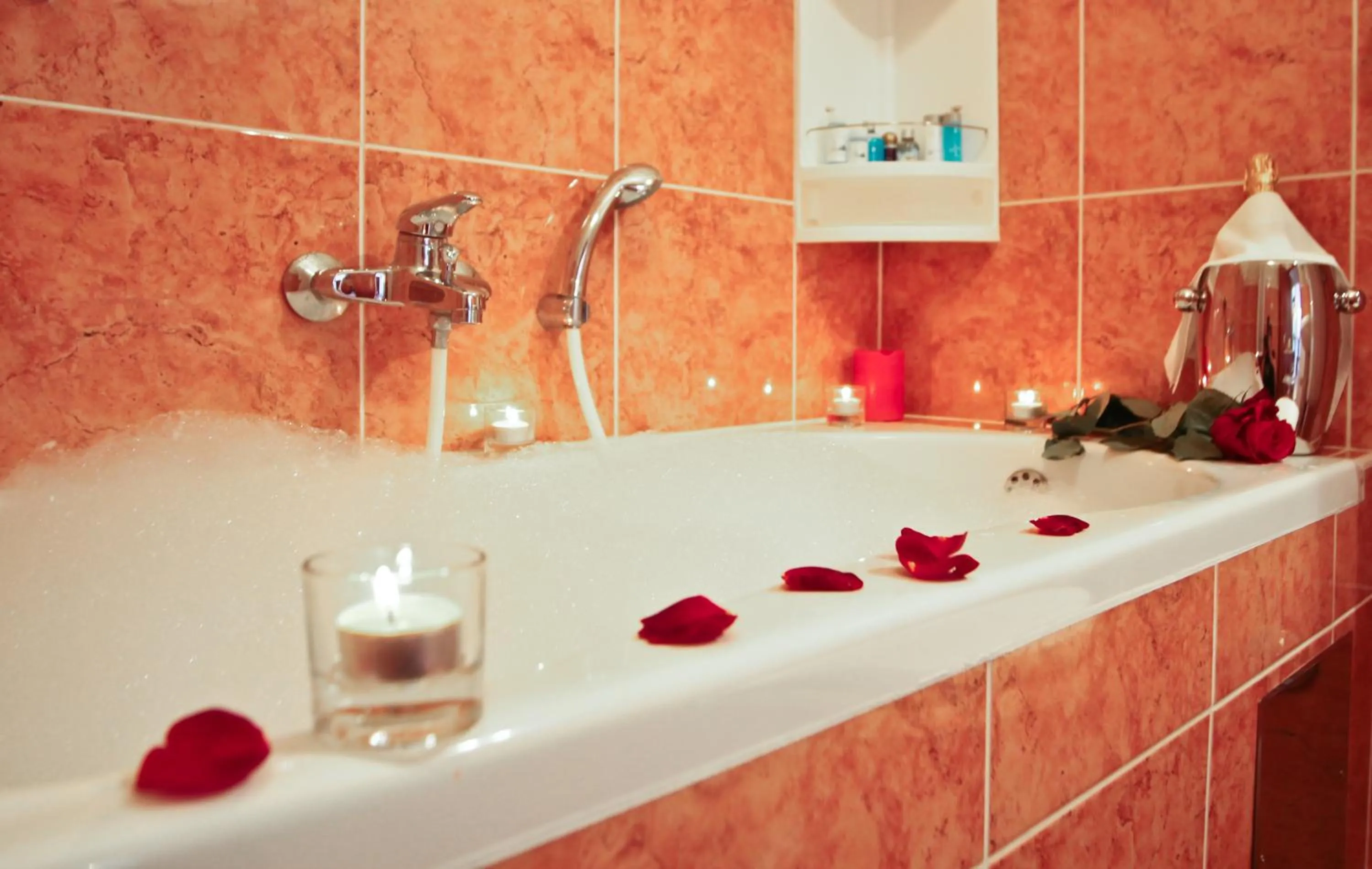 Bathroom in Villa Midea