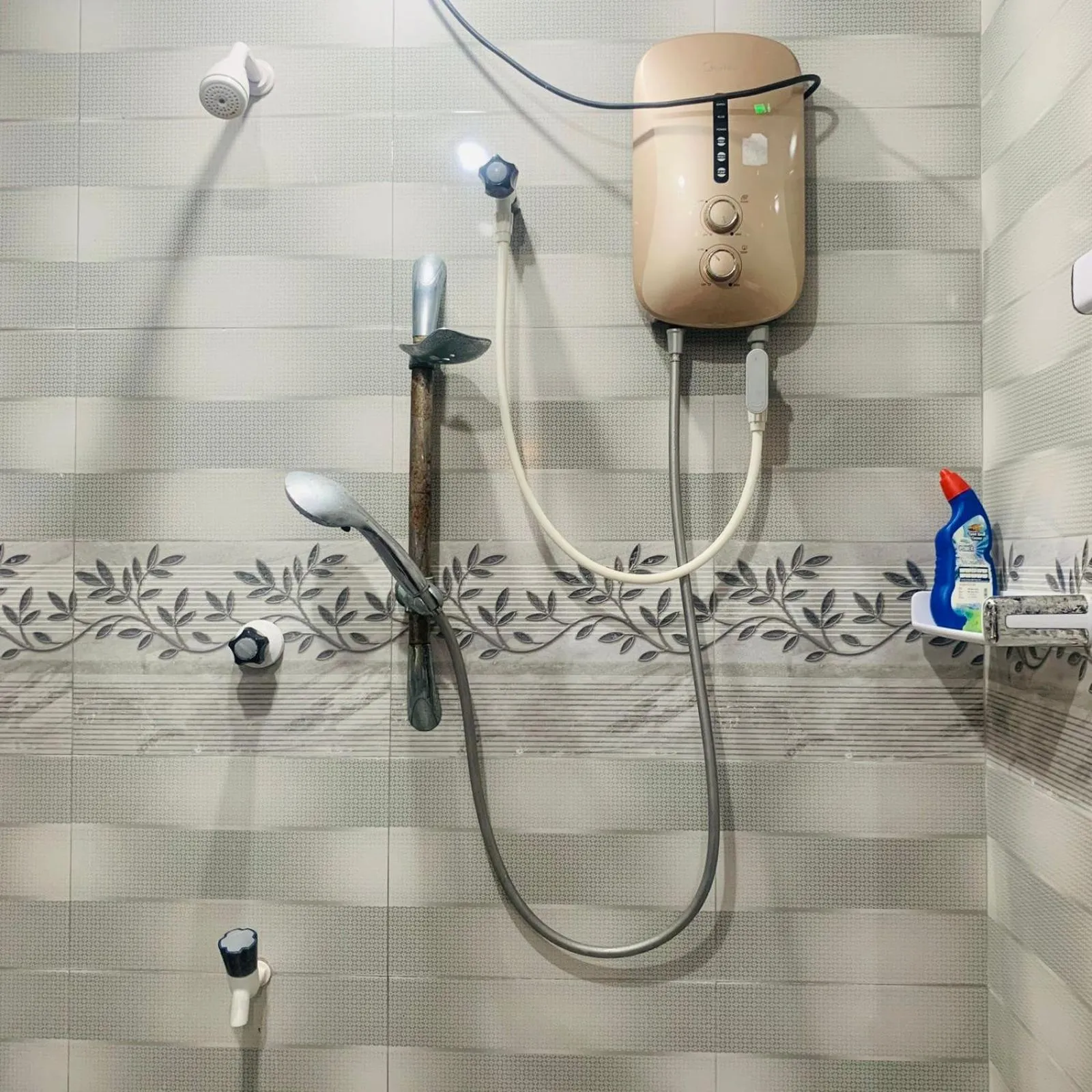 St Anne's Hotel & Restaurant