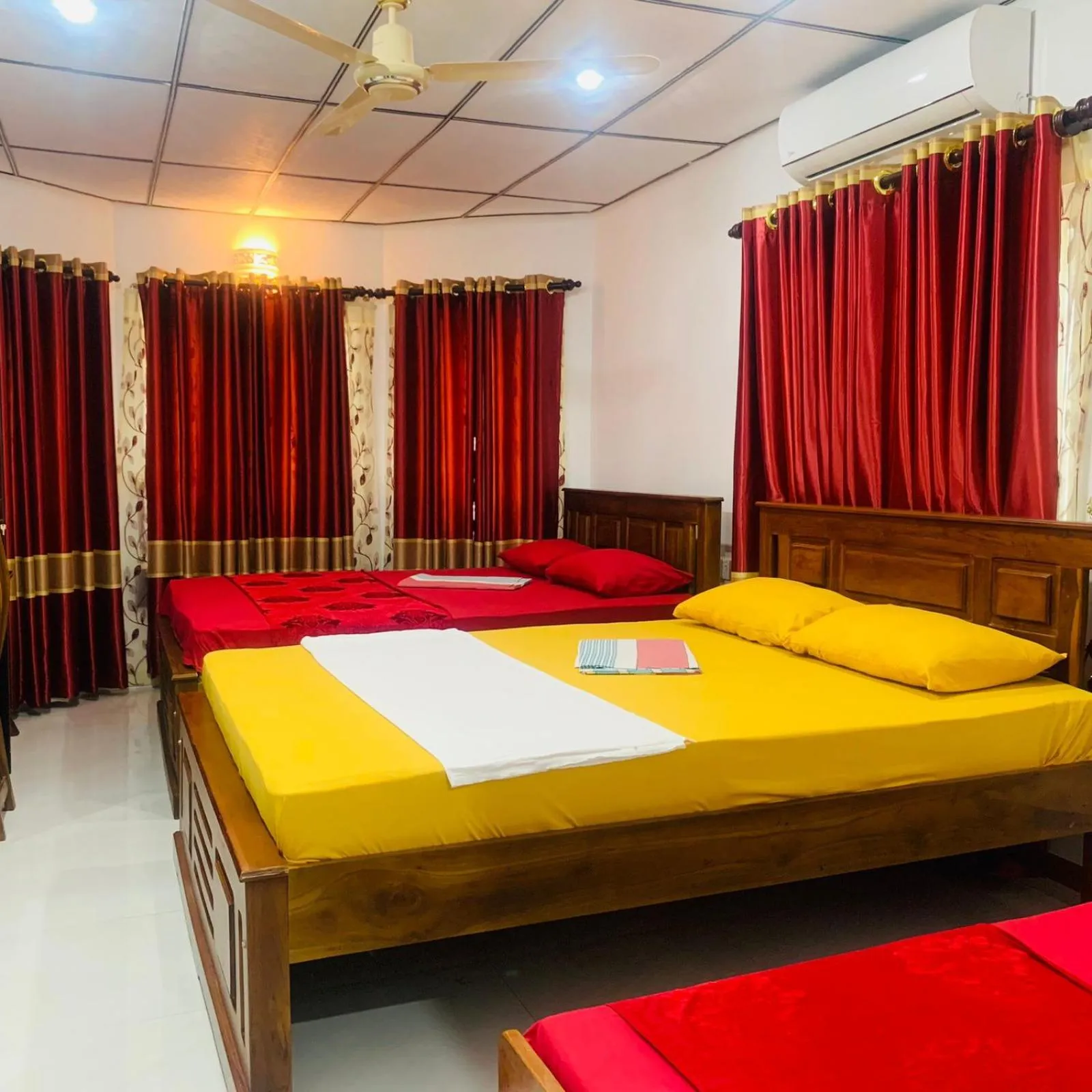 Bed in St Anne's Hotel & Restaurant