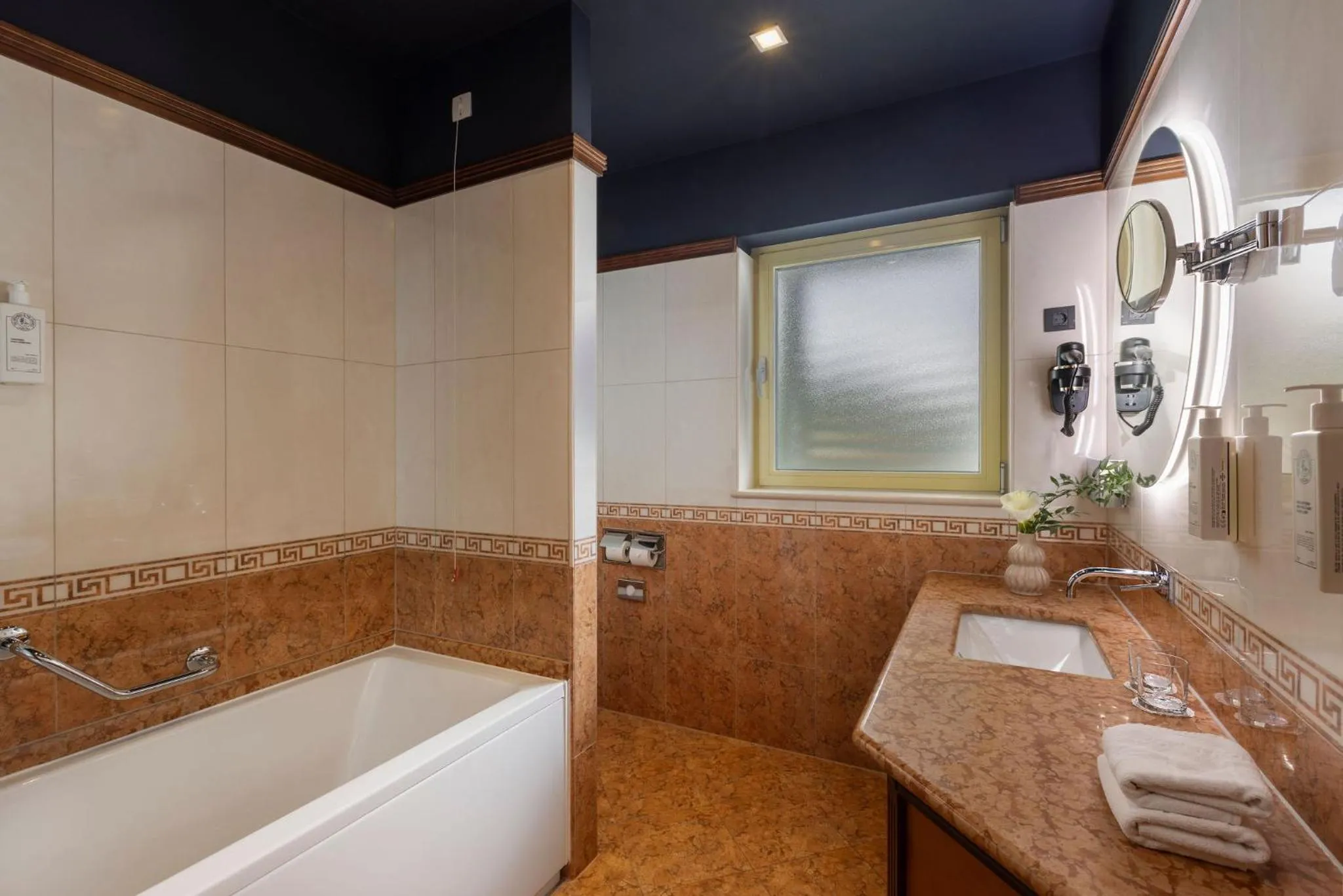 Bathroom in Hotel More