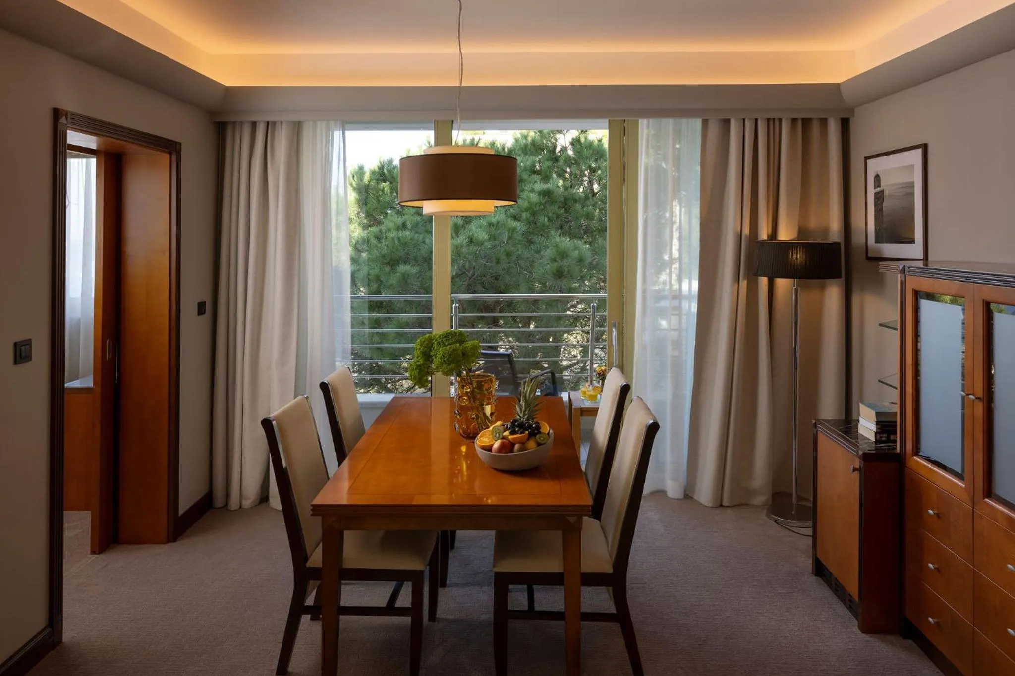 Dining area in Hotel More