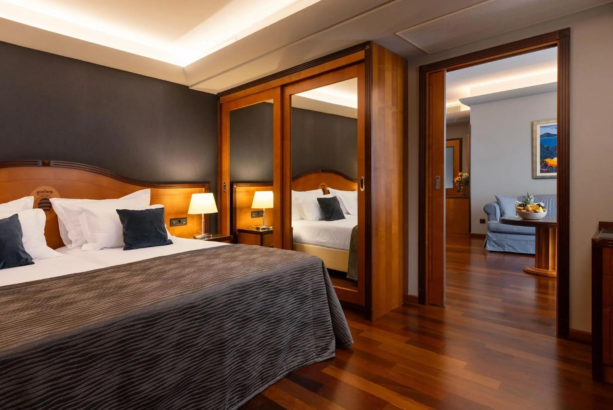 Bedroom, Bed in Hotel More