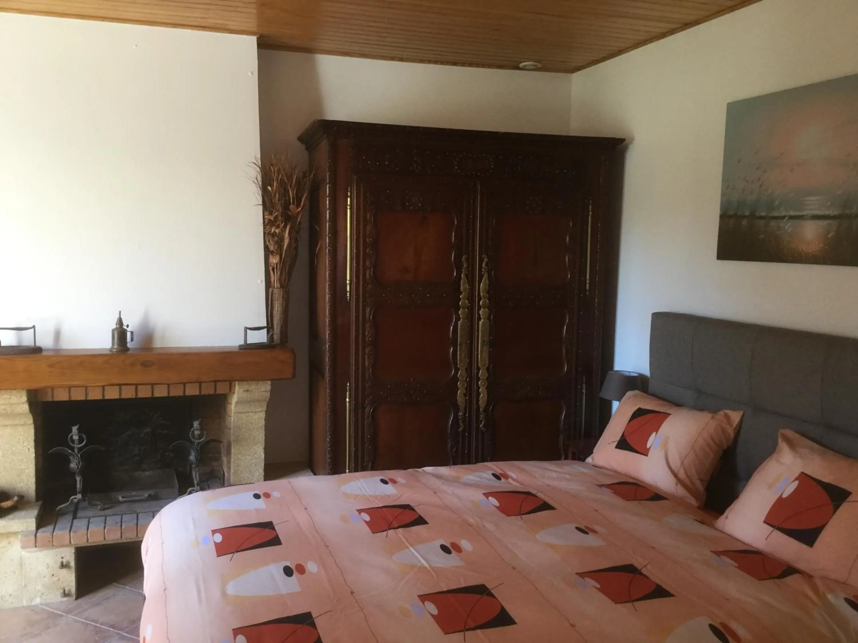 Bed in Les Crinieres En Brie