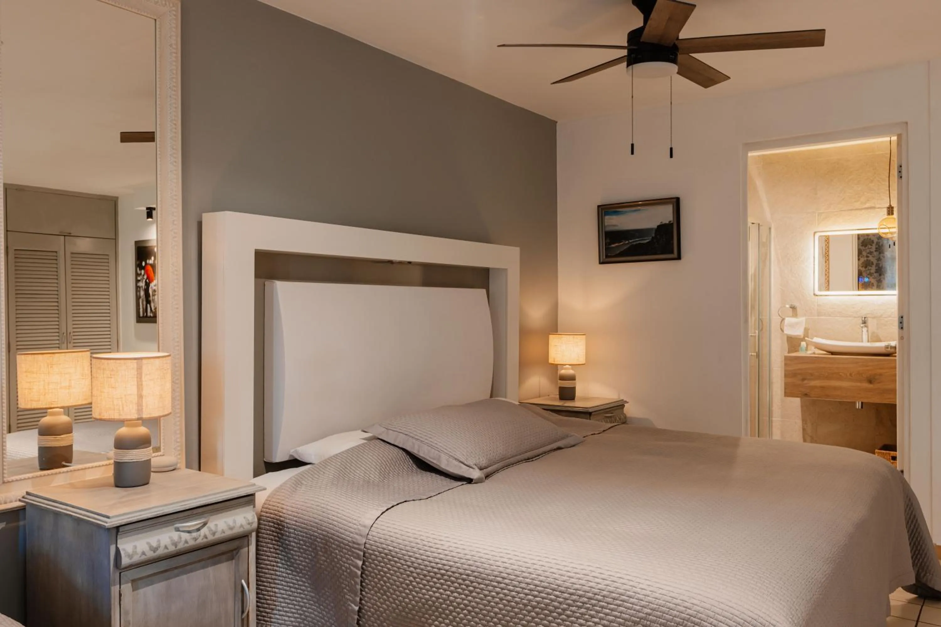 Bed in Casa Blanca Boutique & Organic