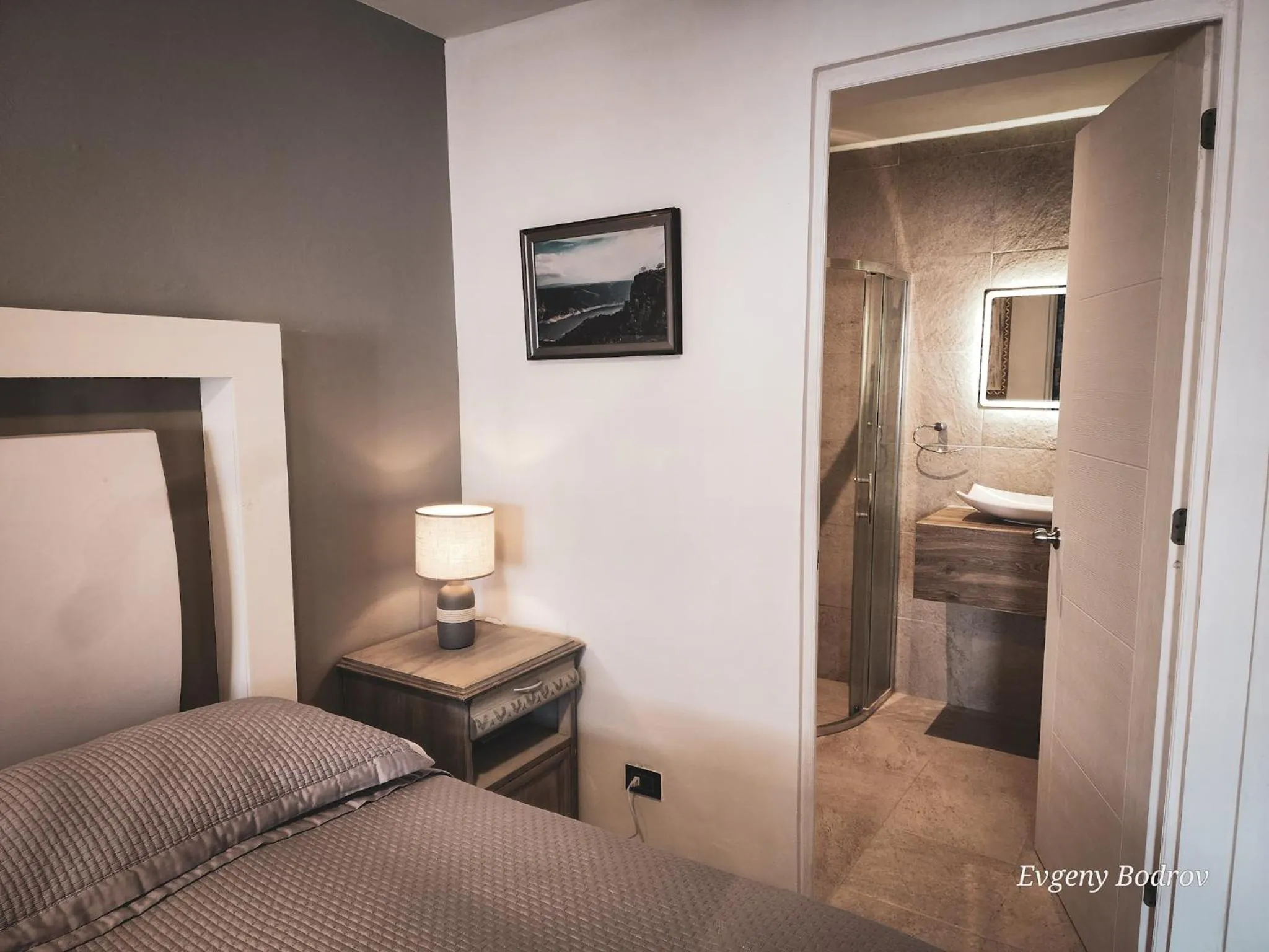 Toilet, Bed in Casa Blanca Boutique & Organic