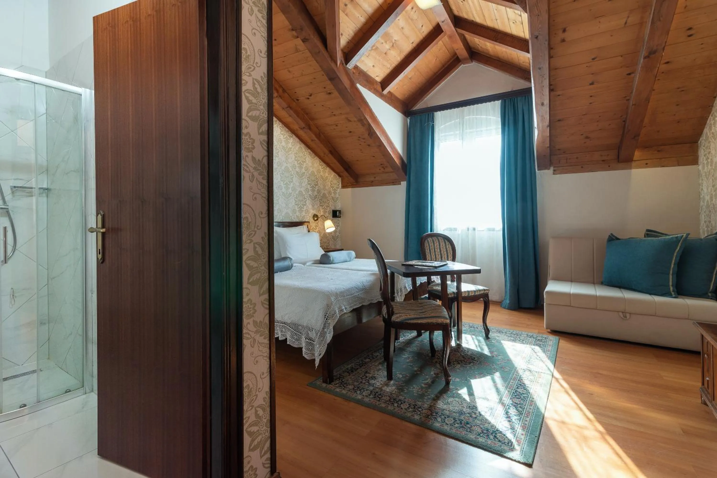 Bed in Heritage Hotel Pasike