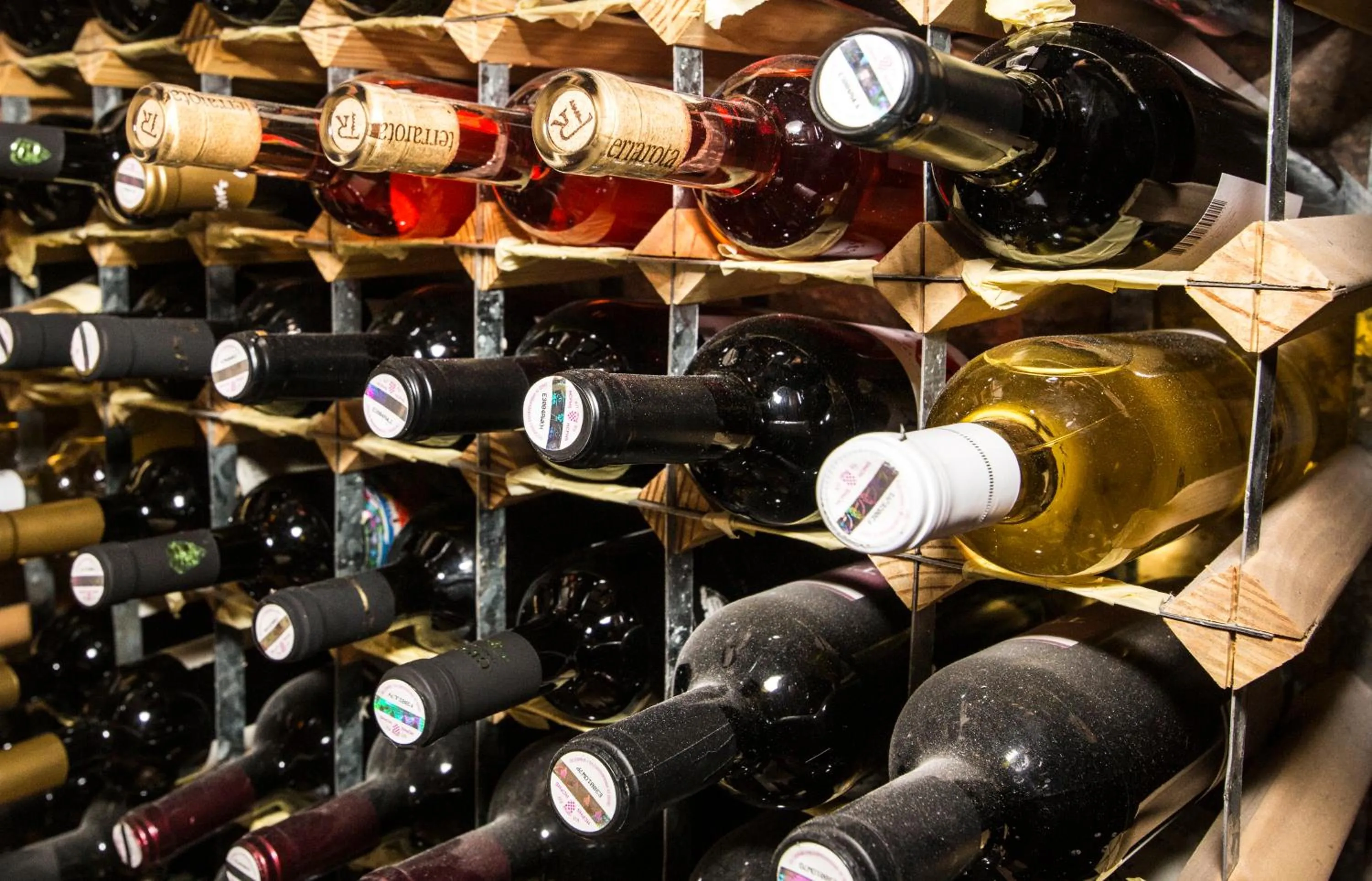 Alcoholic drinks in Heritage Hotel Pasike