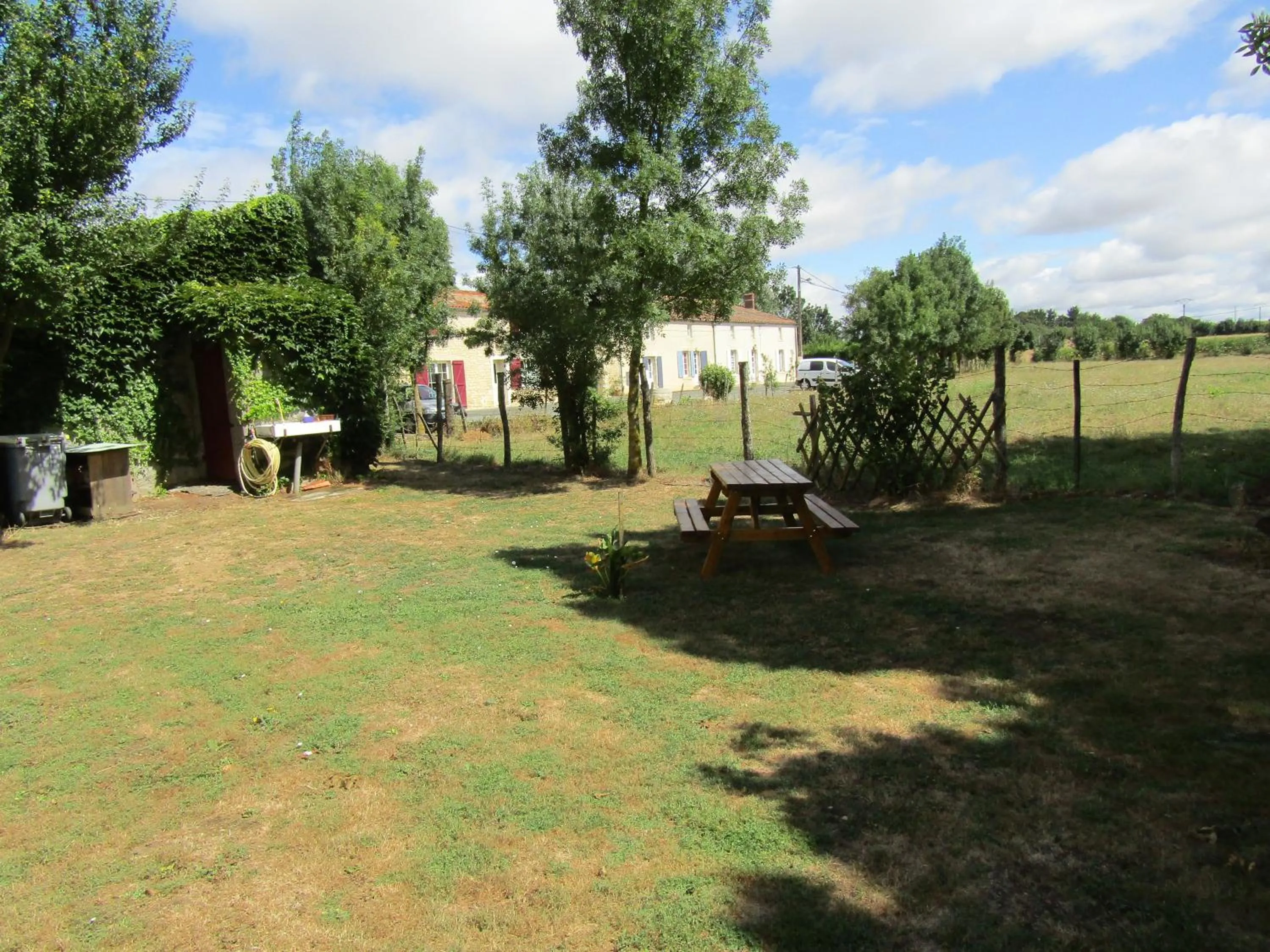 Area and facilities in La Piaule