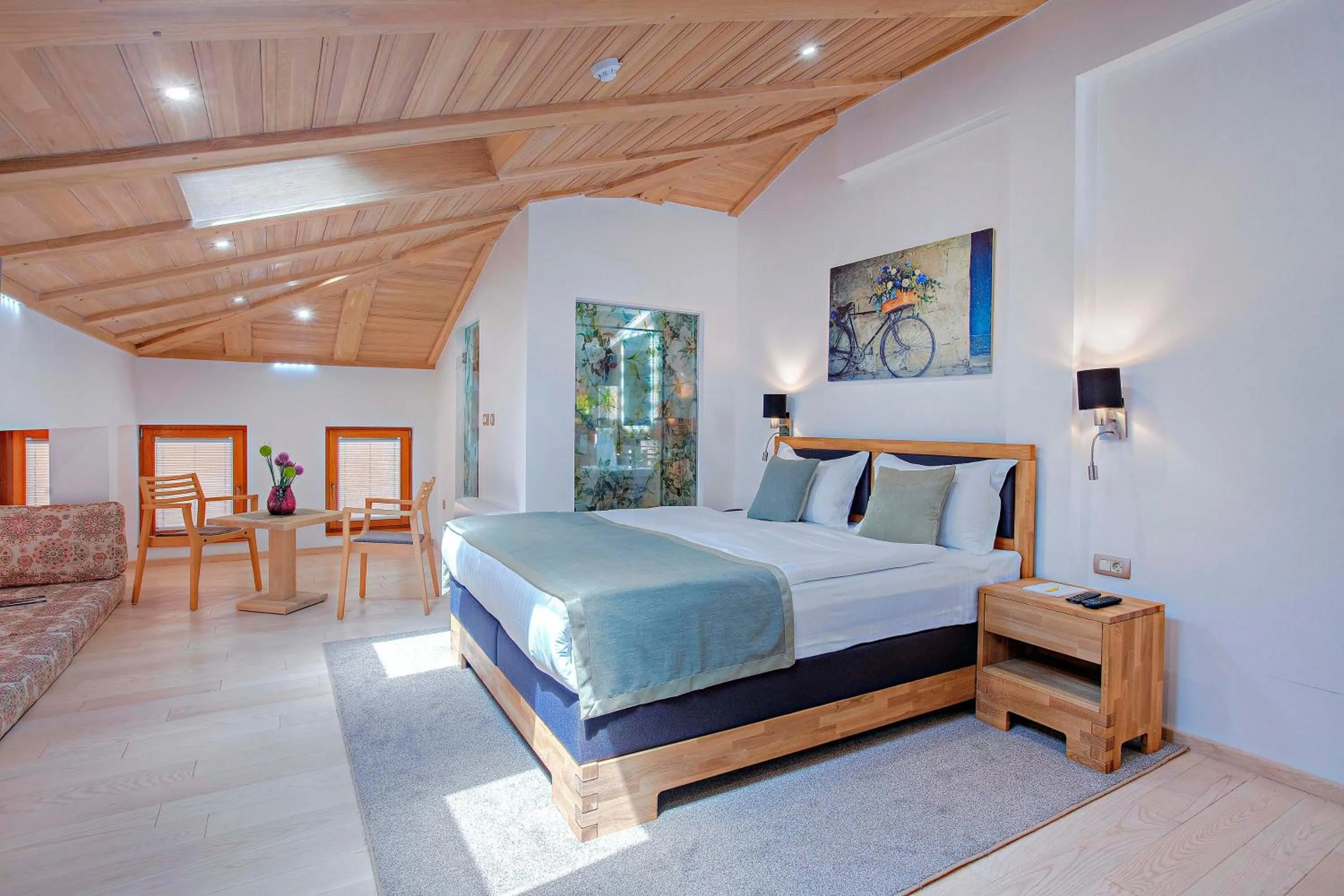 Spring, Bed in Hotel Aziza