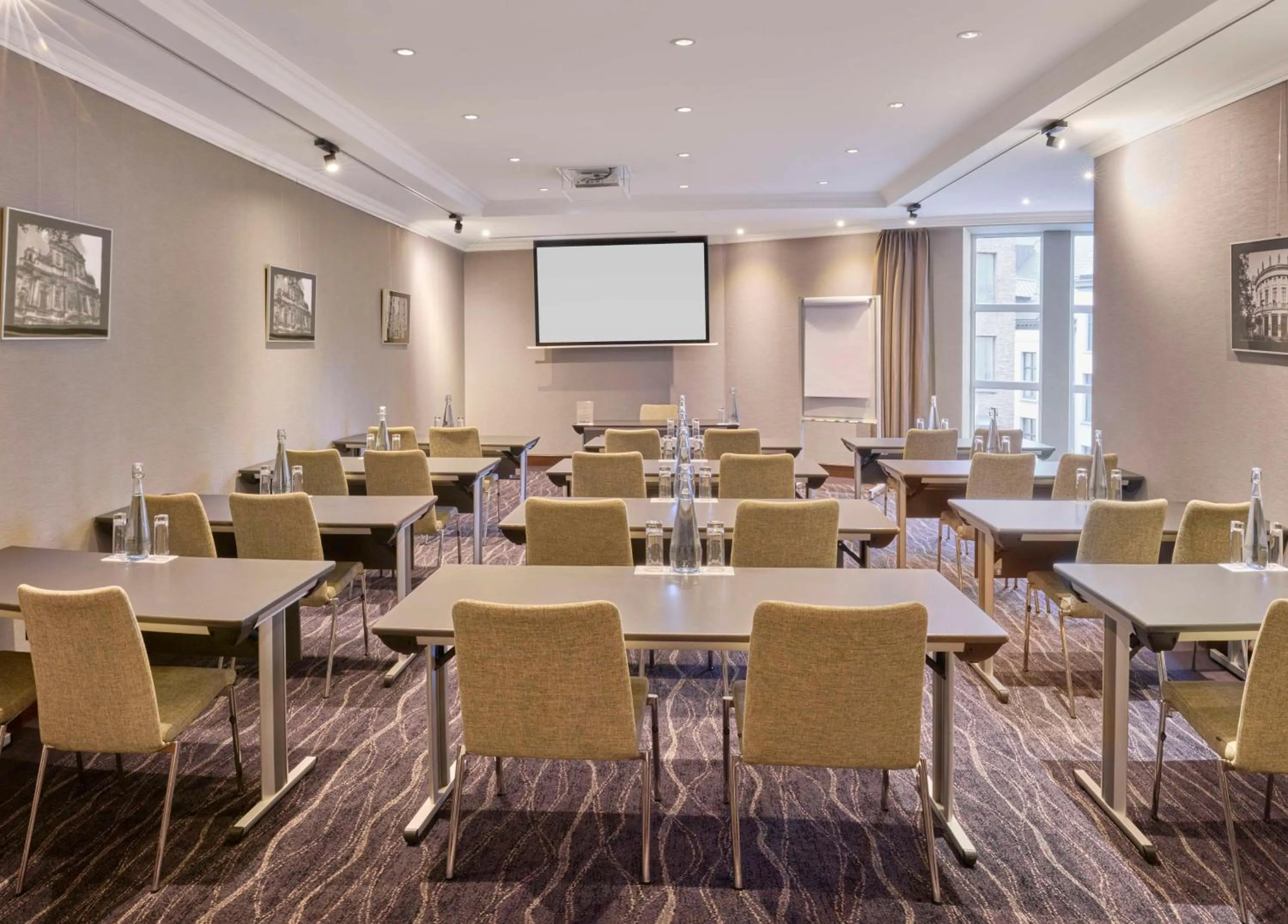 Meeting/conference room in Hilton Antwerp Old Town