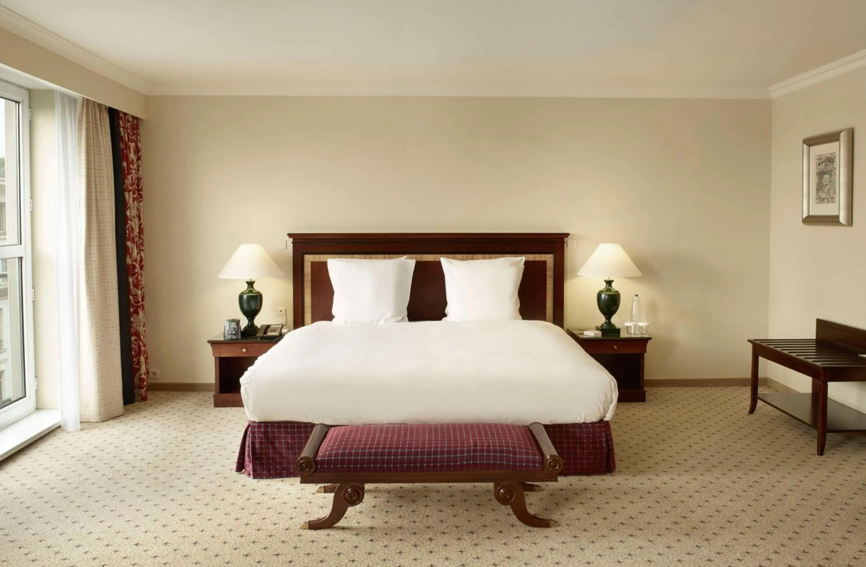 Bed in Hilton Antwerp Old Town