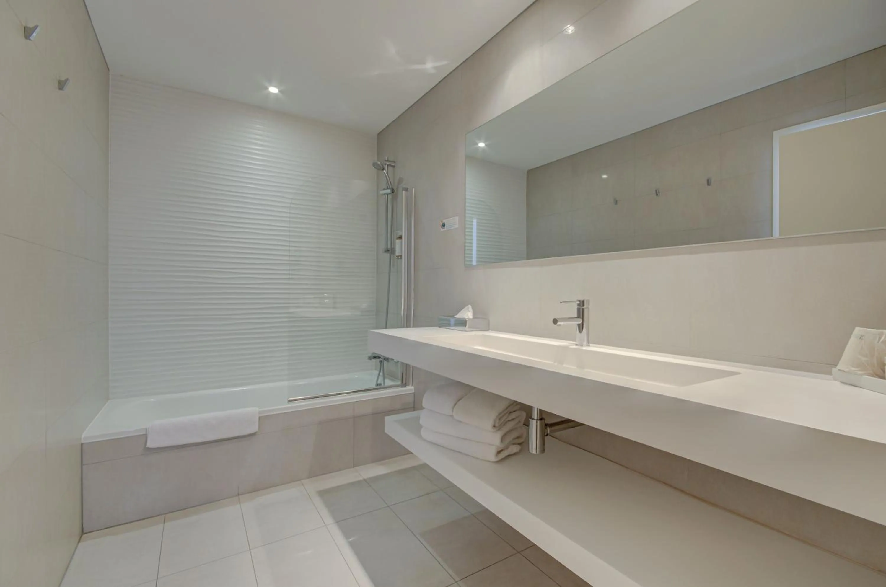 Bathroom in Le Cottage - Hotel & Spa