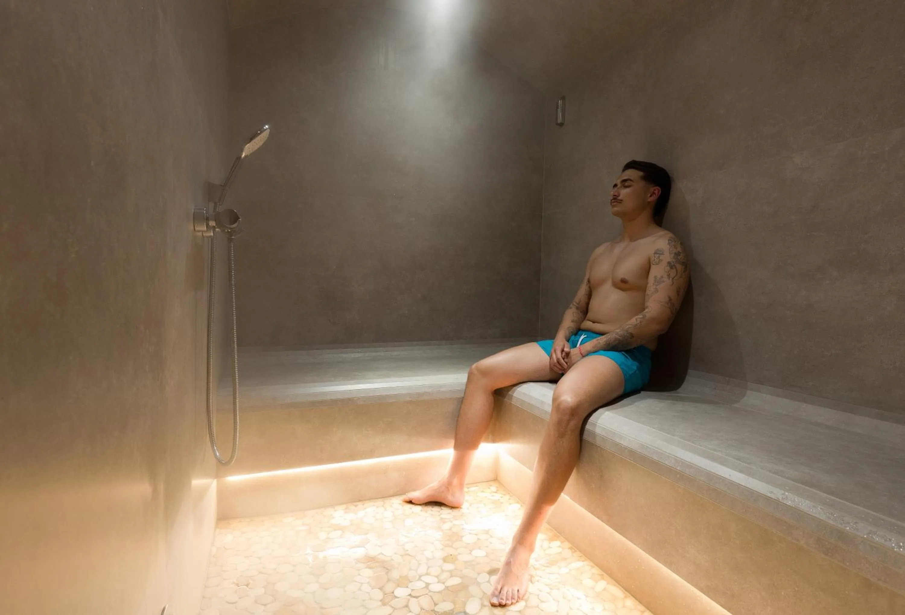 Steam room in Le Cottage - Hotel & Spa