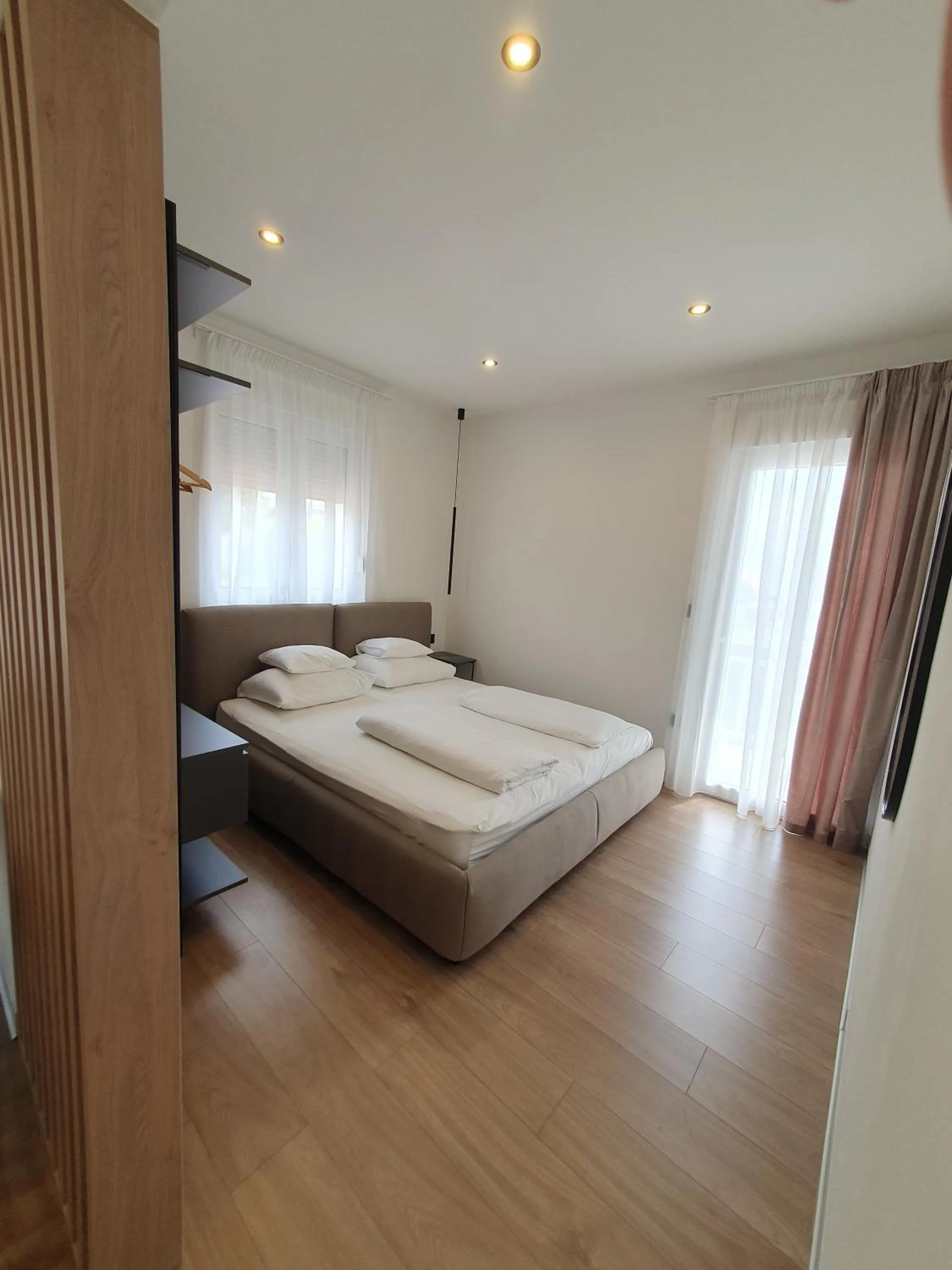 Bed in SmartStay Johnny