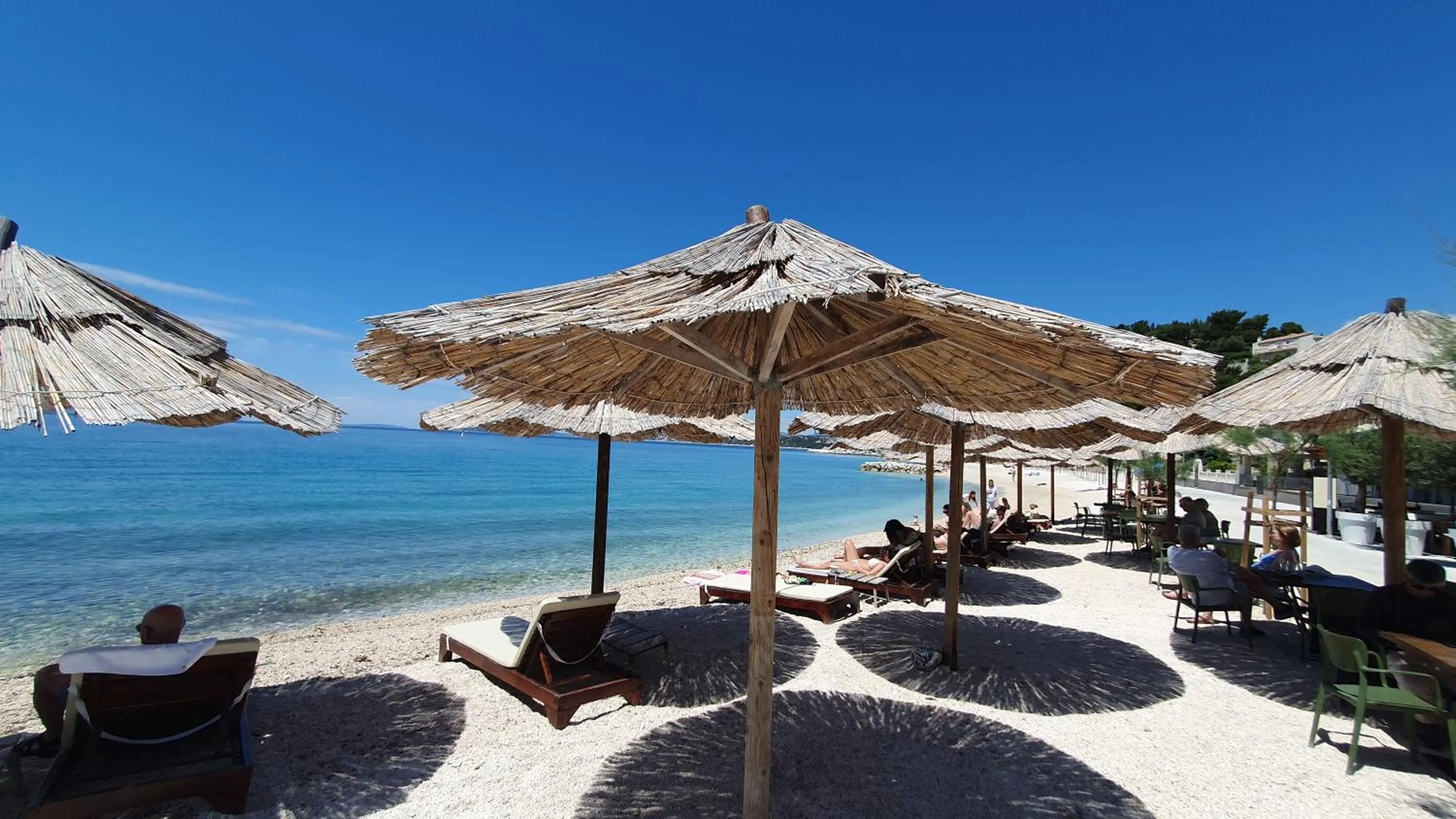 Beach in SmartStay Johnny