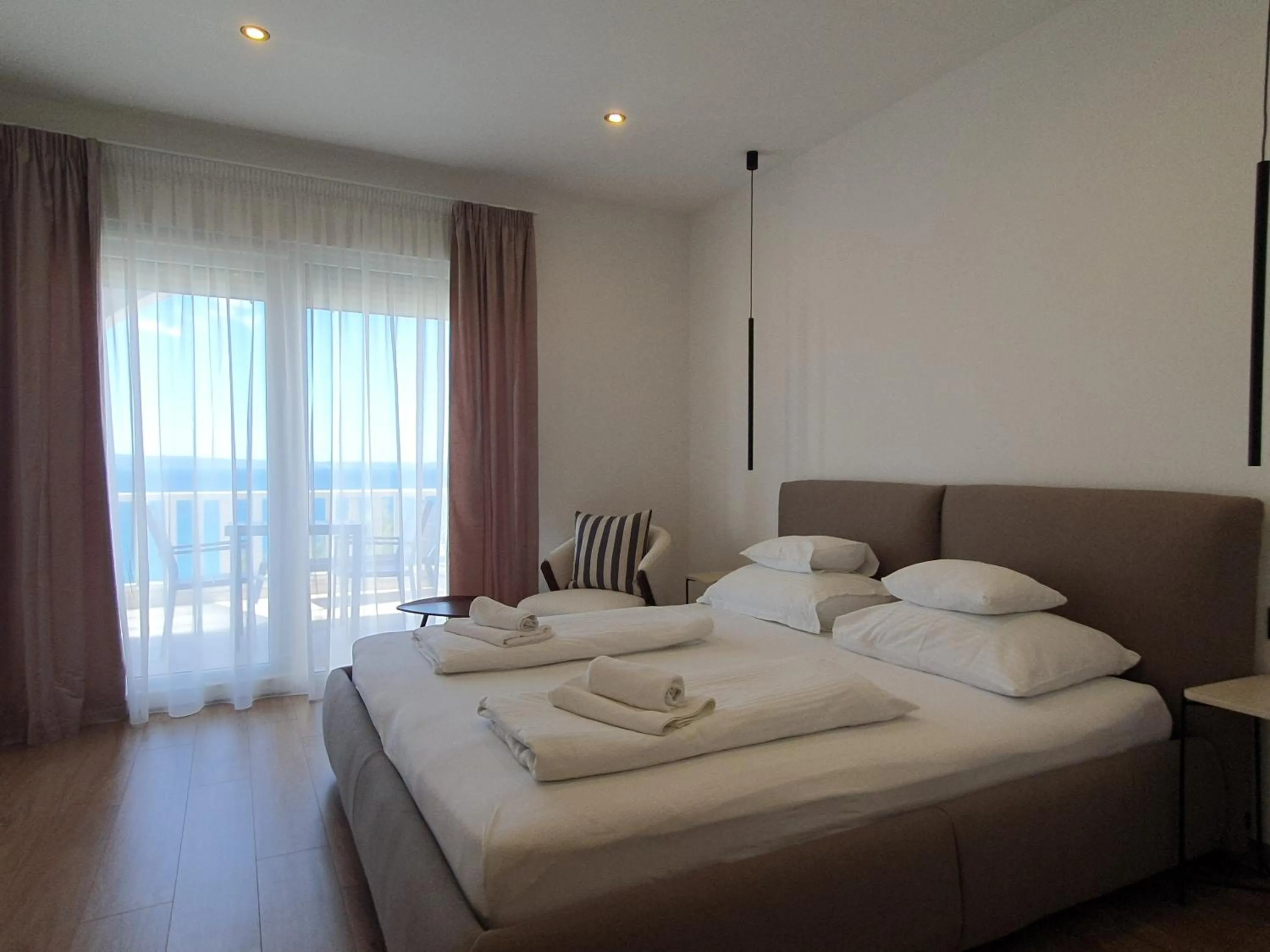 Bed in SmartStay Johnny