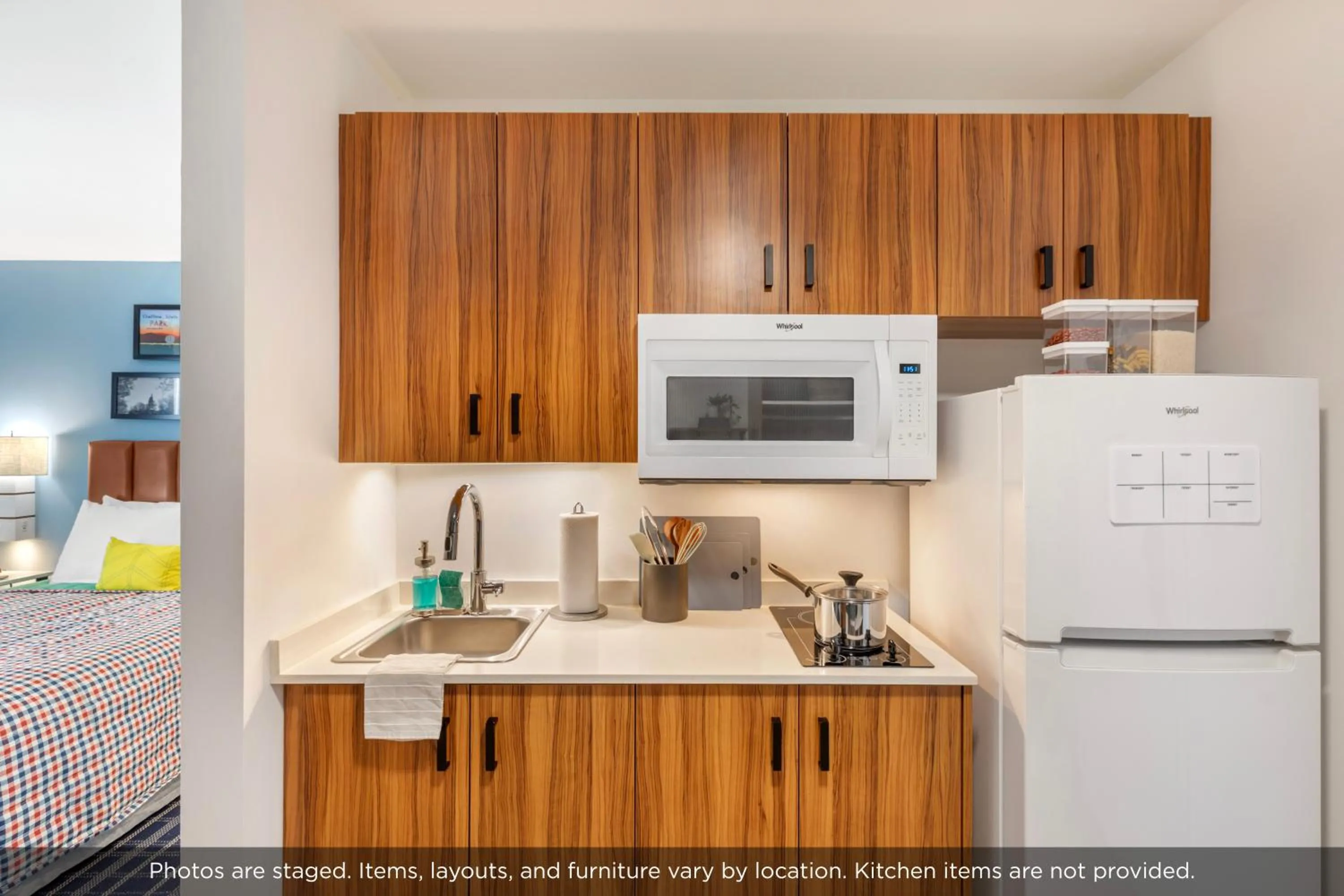 Uptown Suites Extended Stay Charlotte NC - Concord
