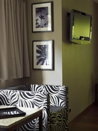 Decorative detail in Le Manoir De Morimont