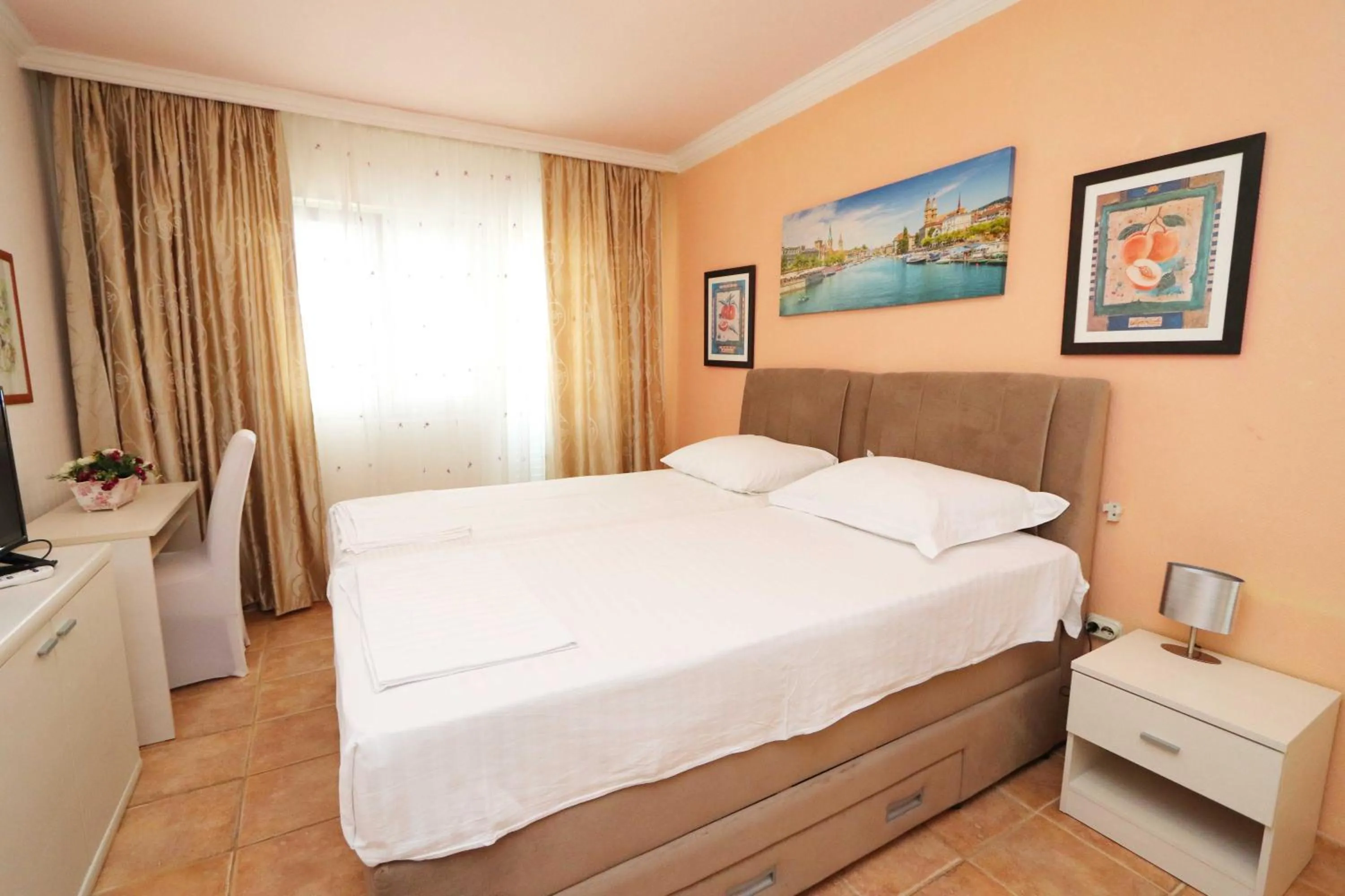 Bedroom, Bed in Hotel Pansion Villa Antonio