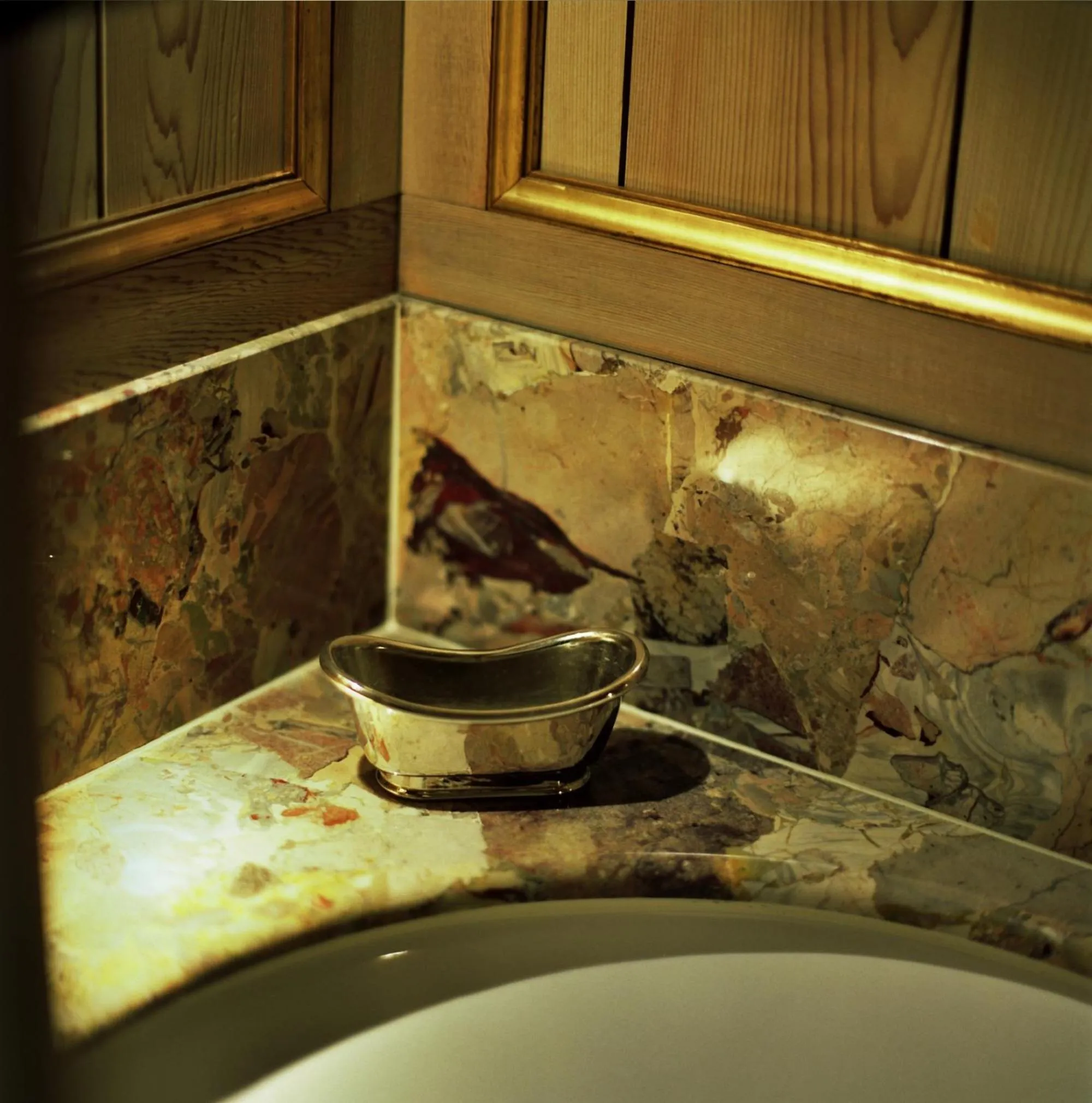 Decorative detail in B&B The Verhaegen