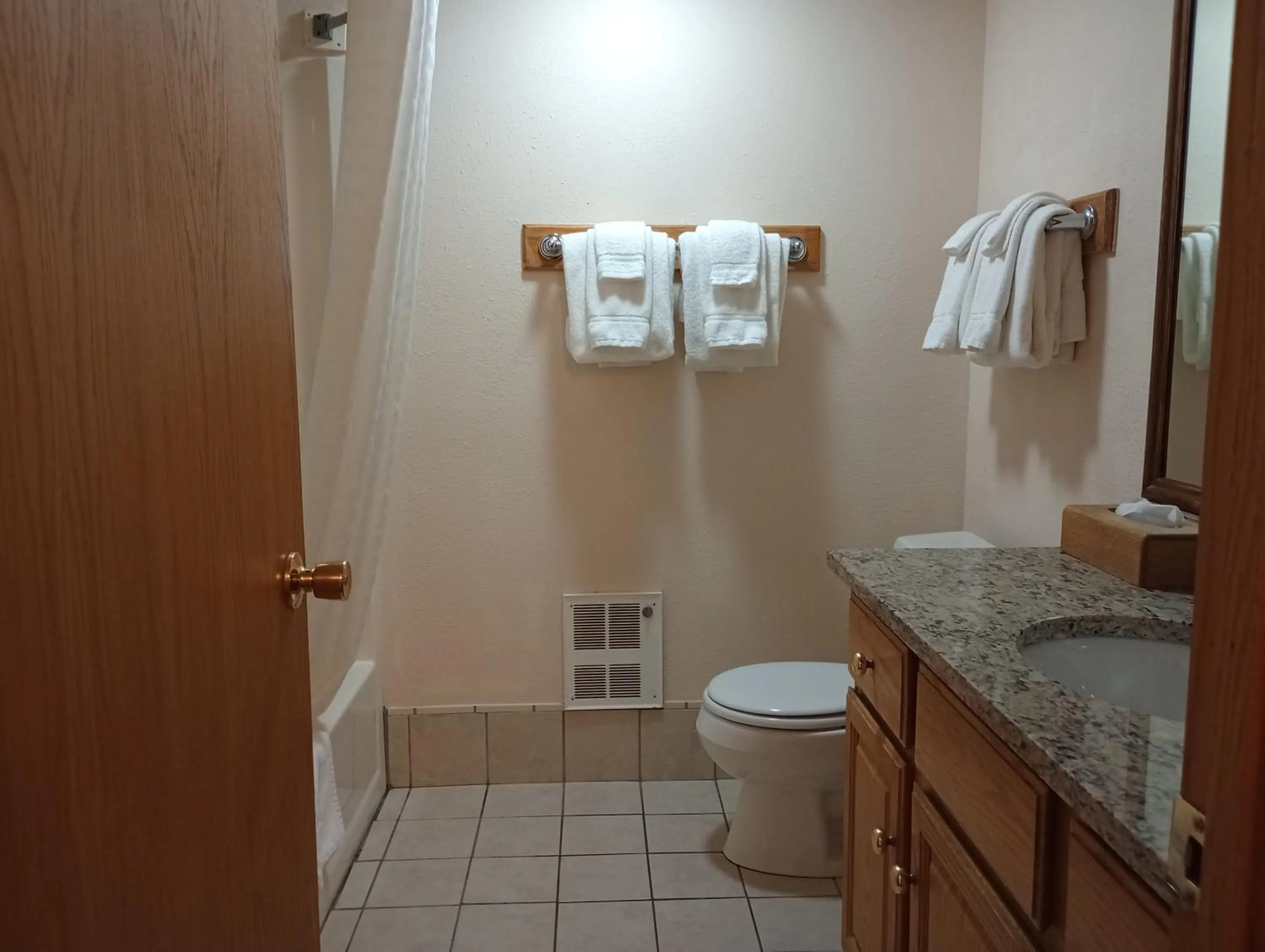 Bathroom in Centerstone Resort Lake-Aire
