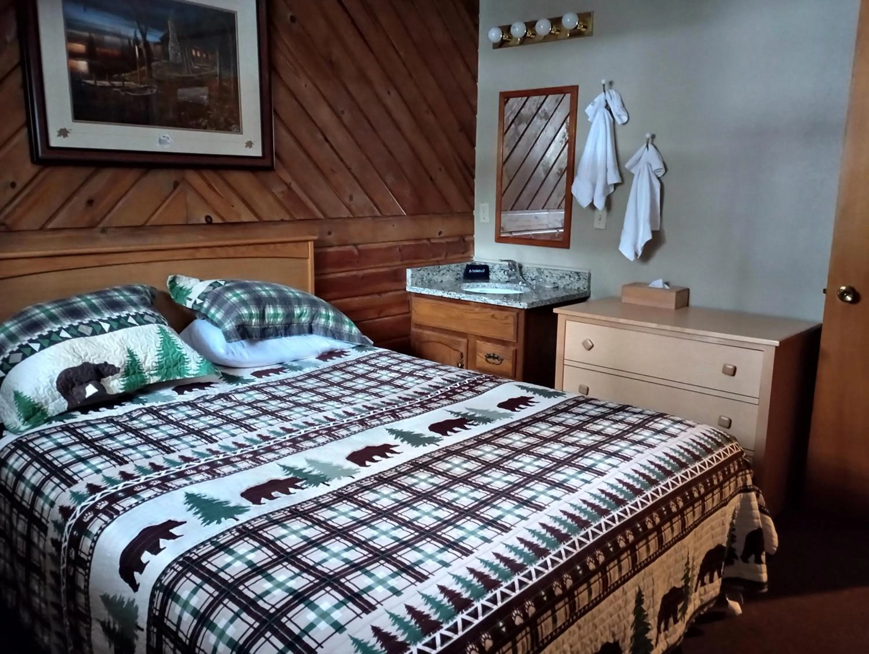 Bed in Centerstone Resort Lake-Aire