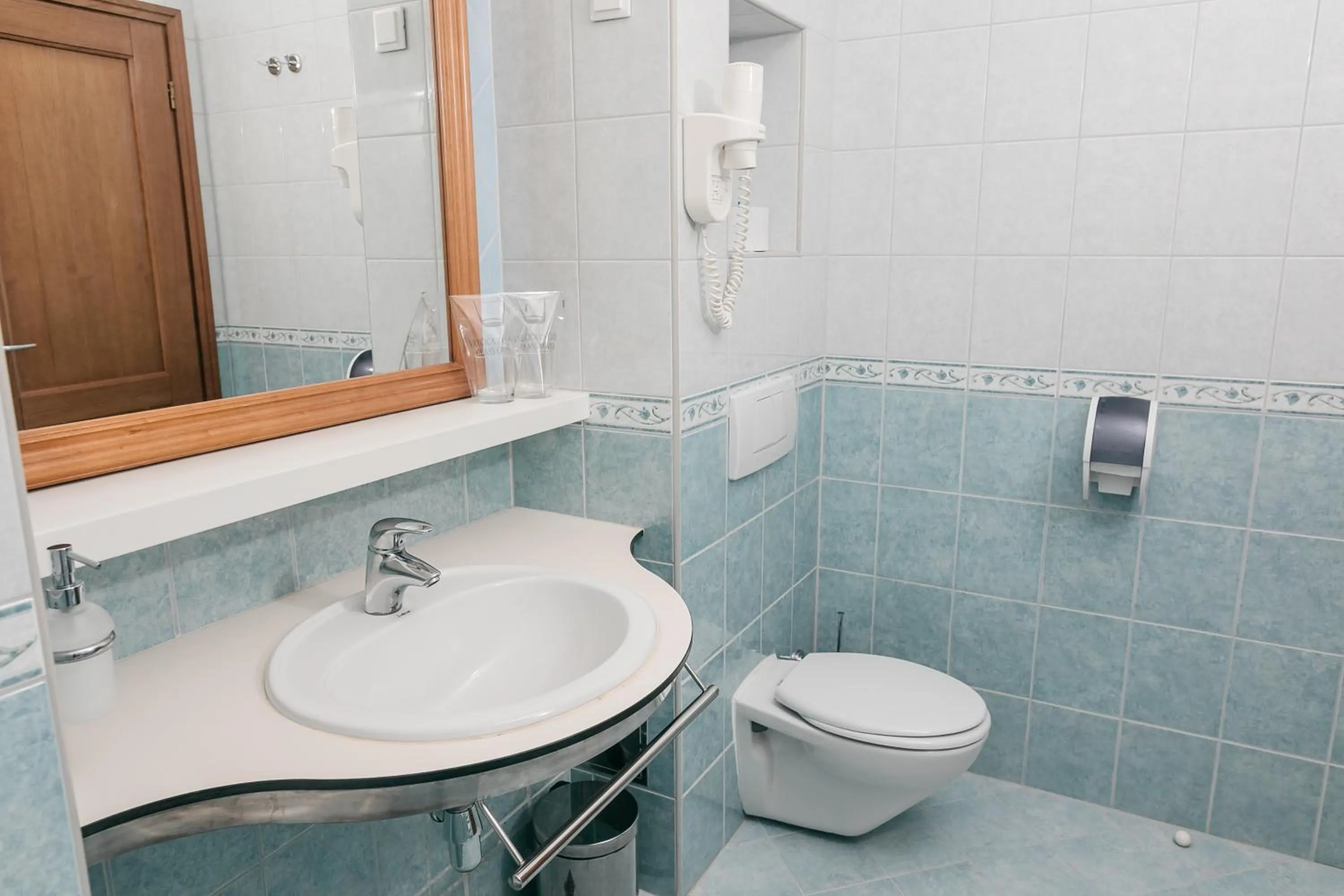 Bathroom in Hotel Spongiola