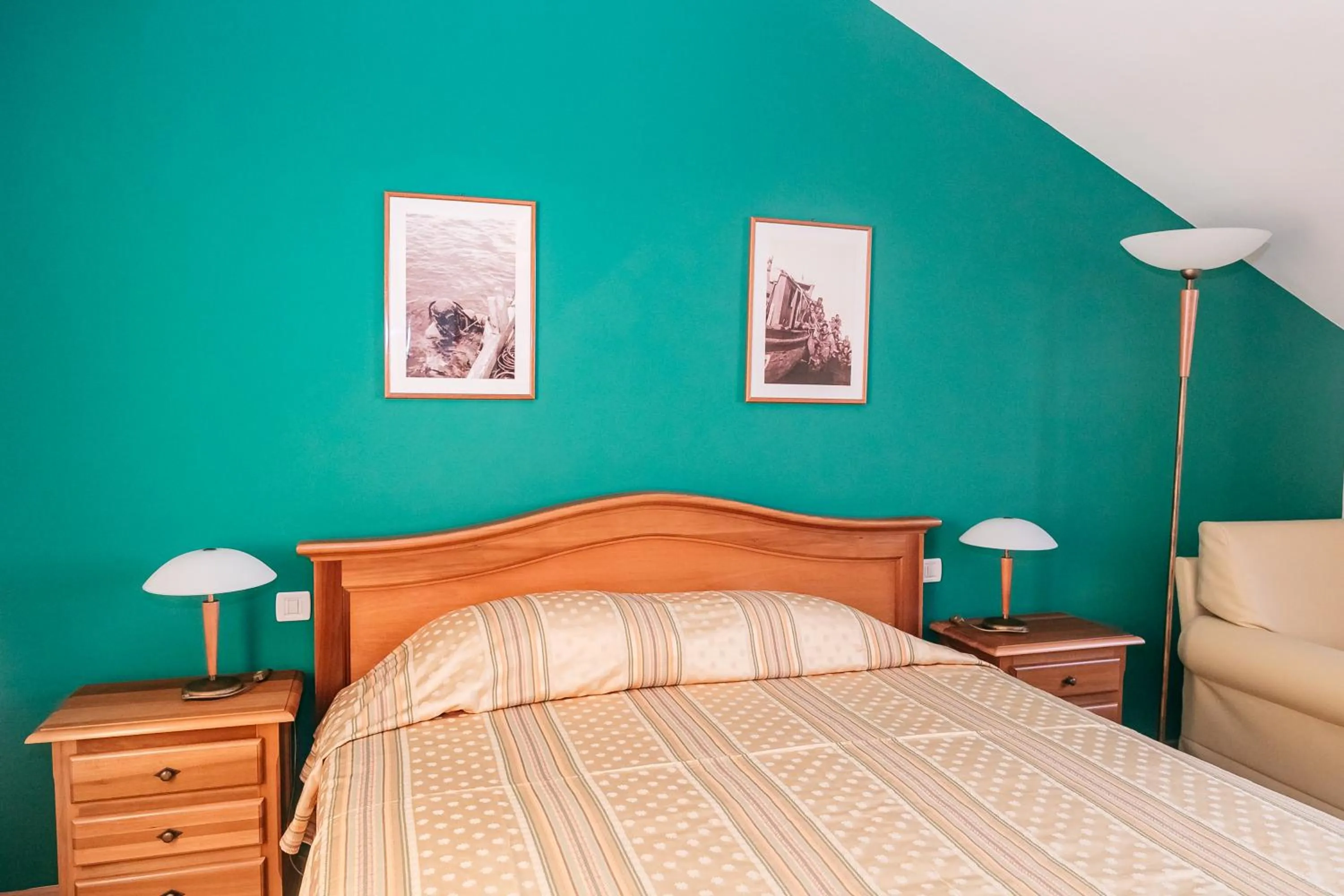 Bed in Hotel Spongiola