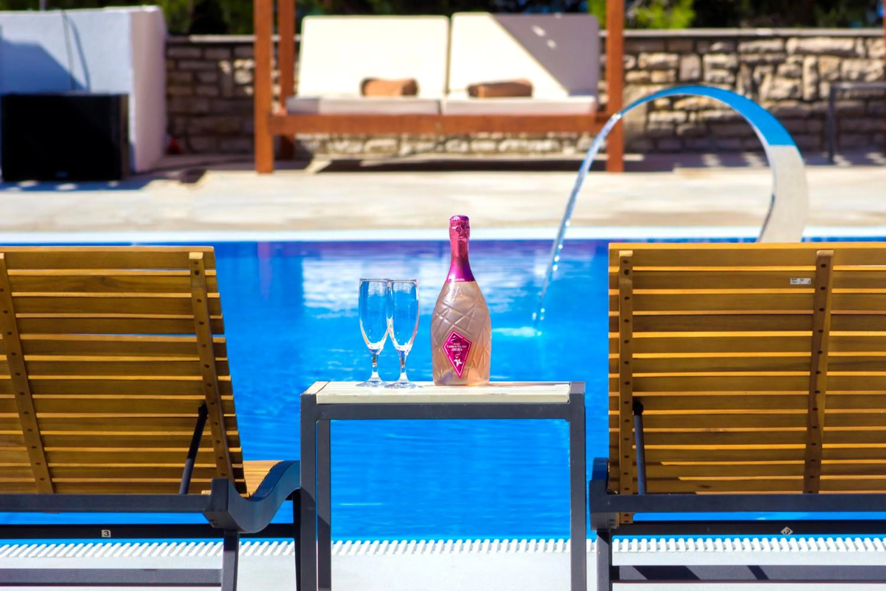 Swimming pool in Hotel Imperial