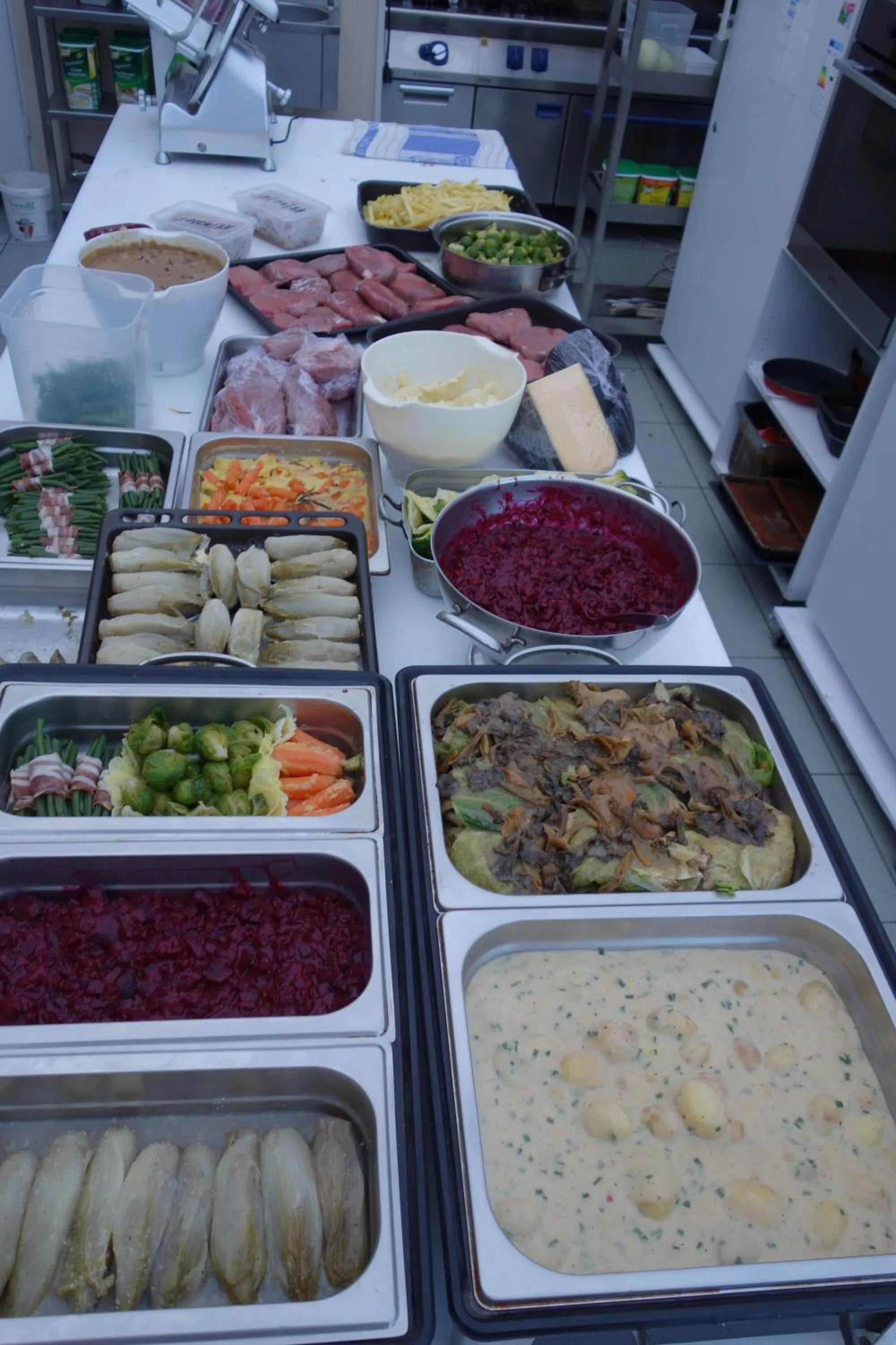 Continental breakfast in Elckerlyck Inn Hotel