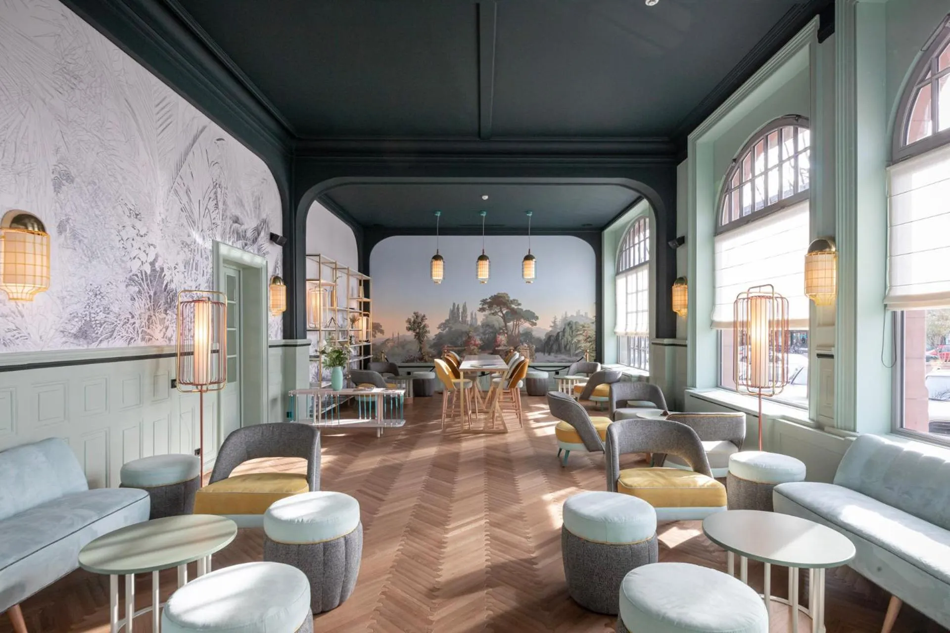 Lounge or bar in Grand Hôtel Bristol