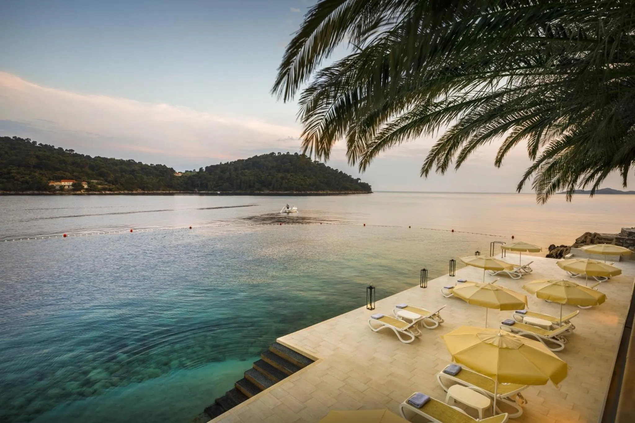 Day in Aminess Younique Lume Hotel