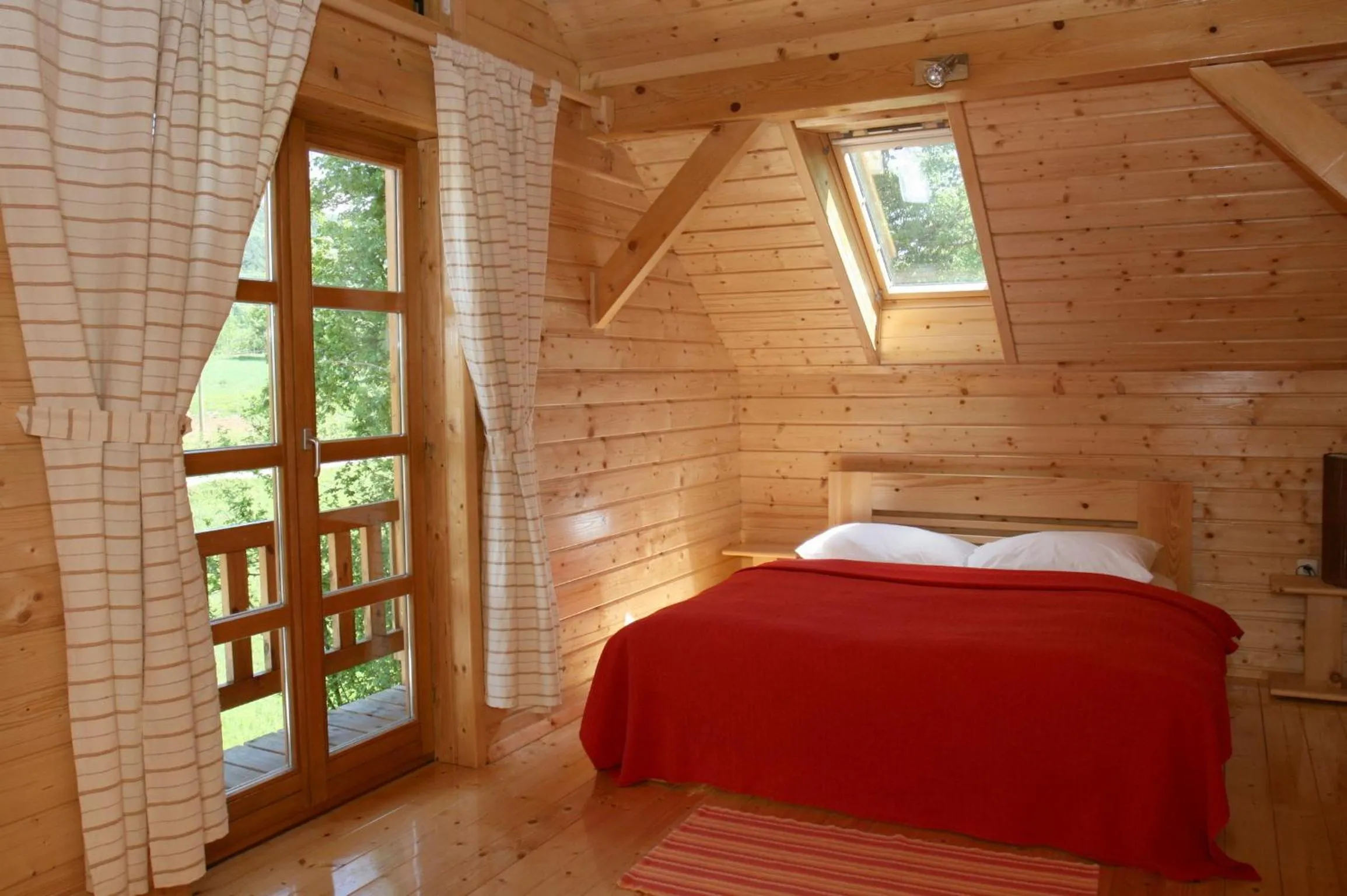 Comfort One-Bedroom Apartment in Ranch Jelov Klanac