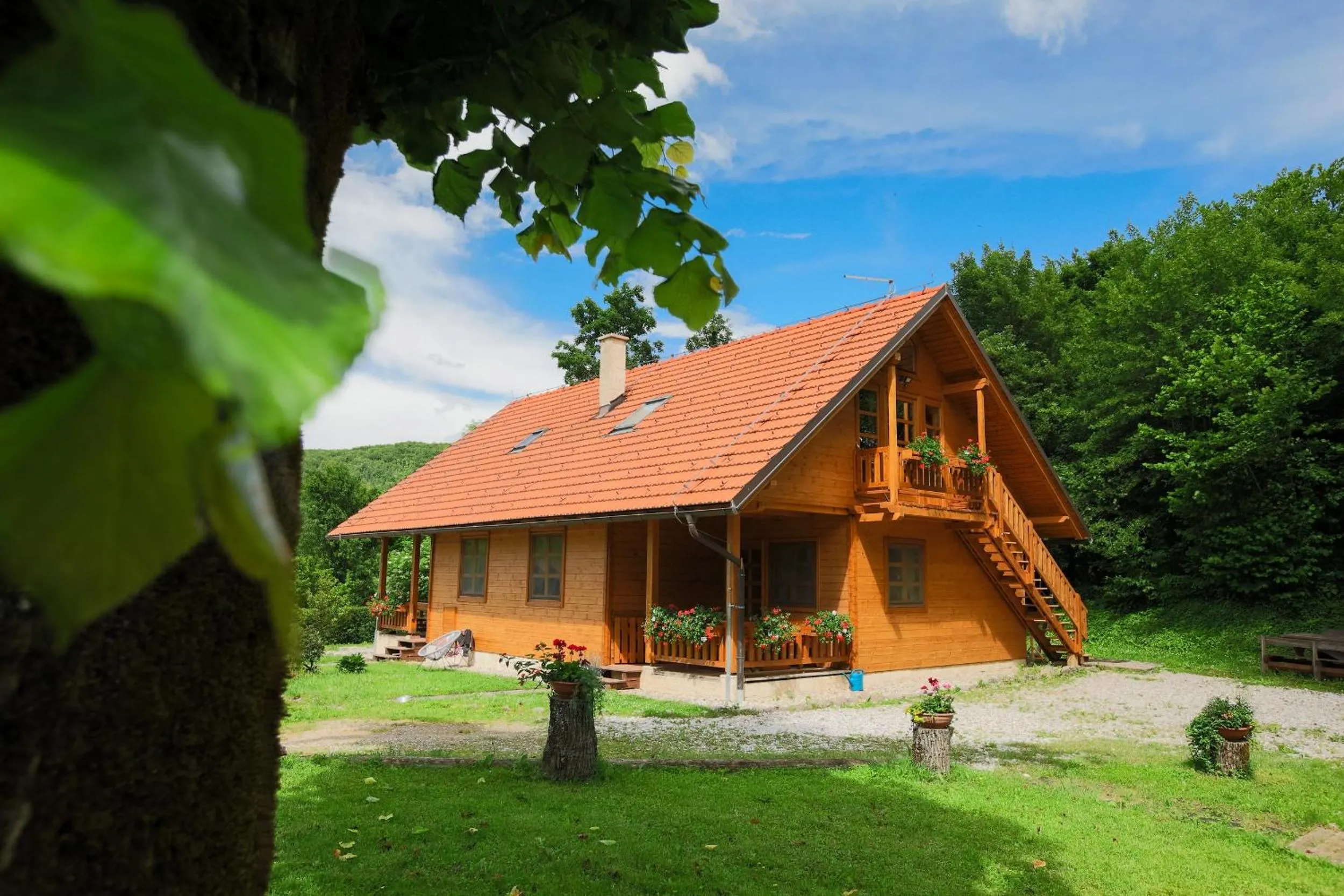 Apartment with Mountain View in Ranch Jelov Klanac