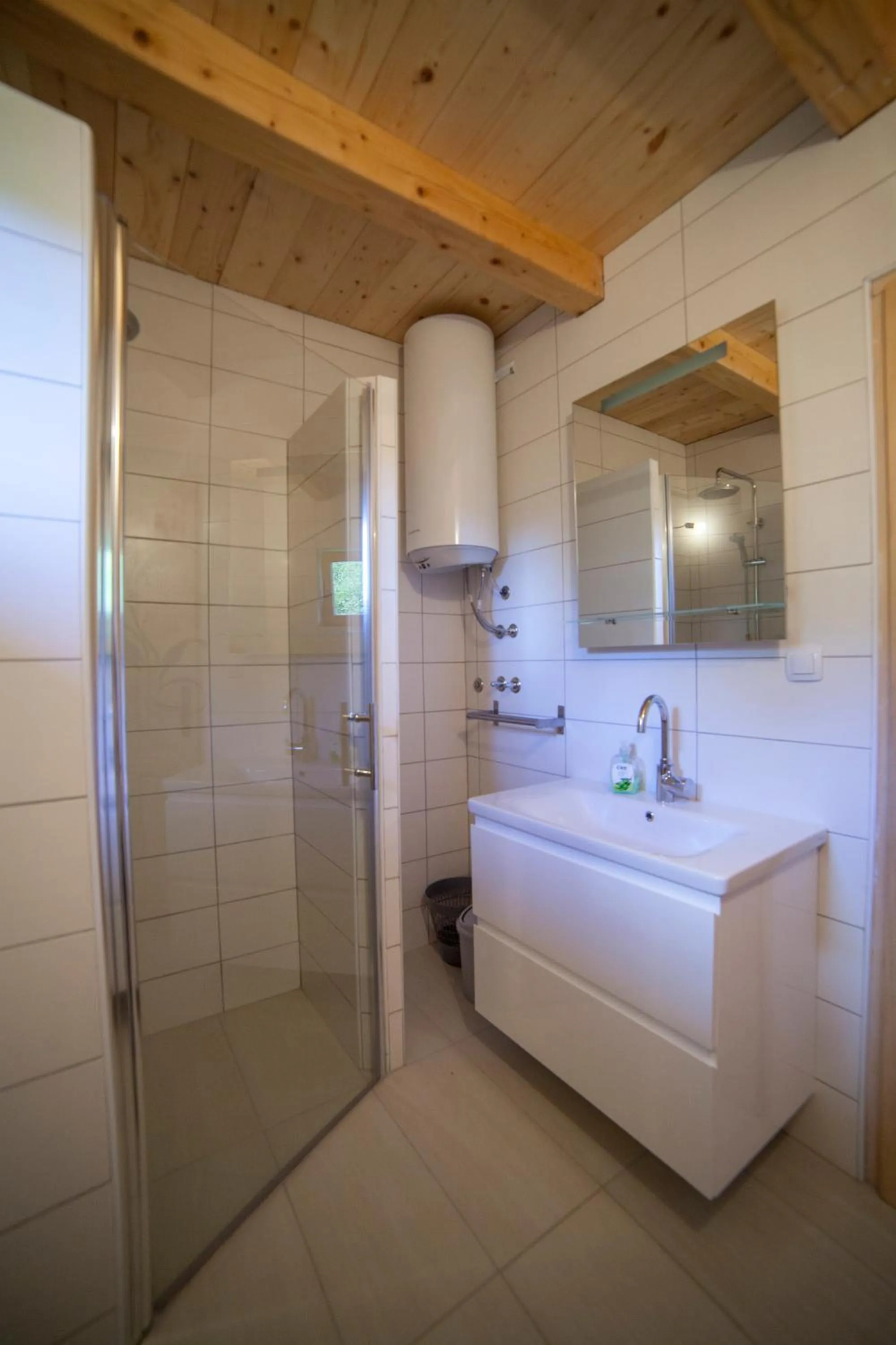 Two-Bedroom Holiday Home in Holiday Homes Eko Klanac