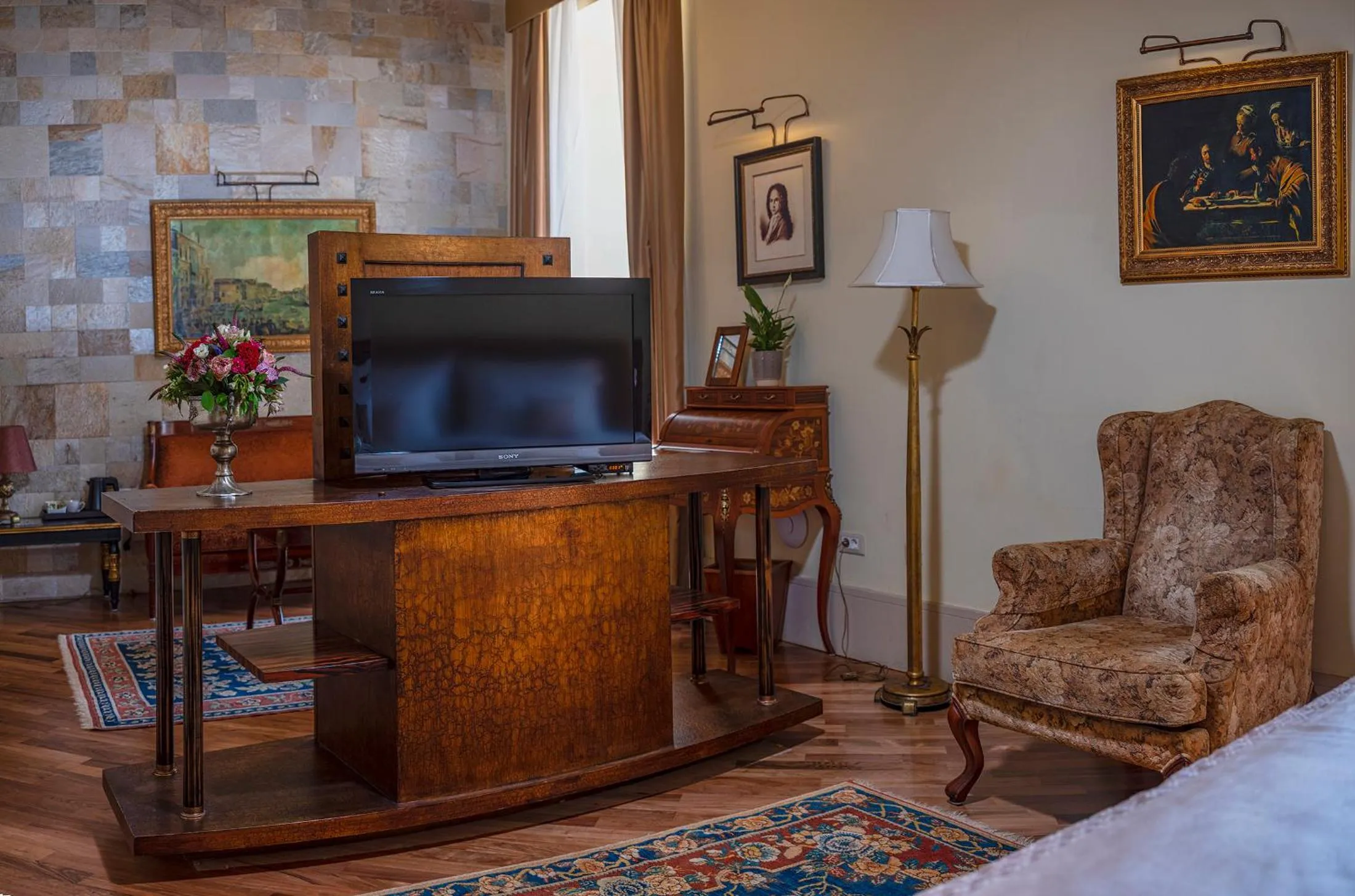 Seating area in The Pucic Palace