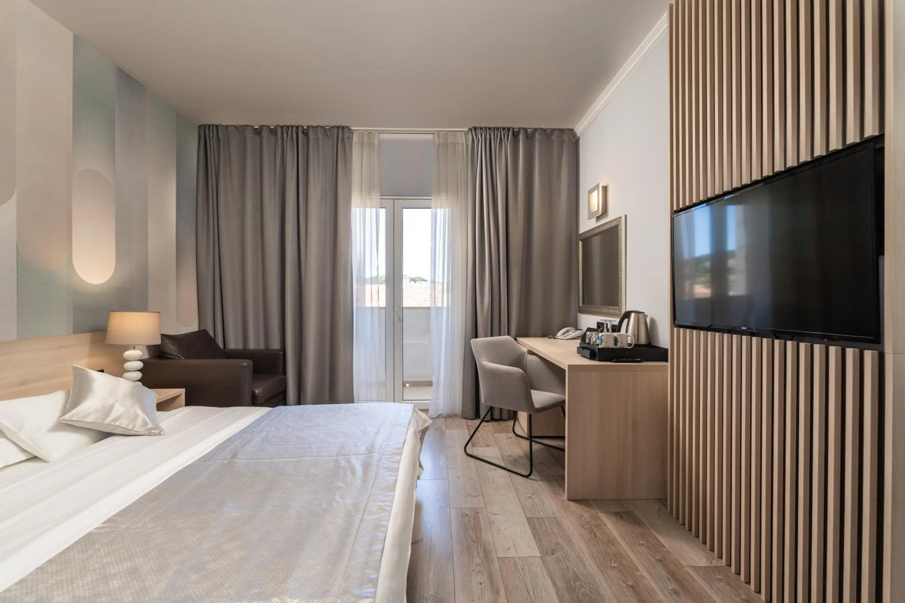 Bed in Berkeley Hotel