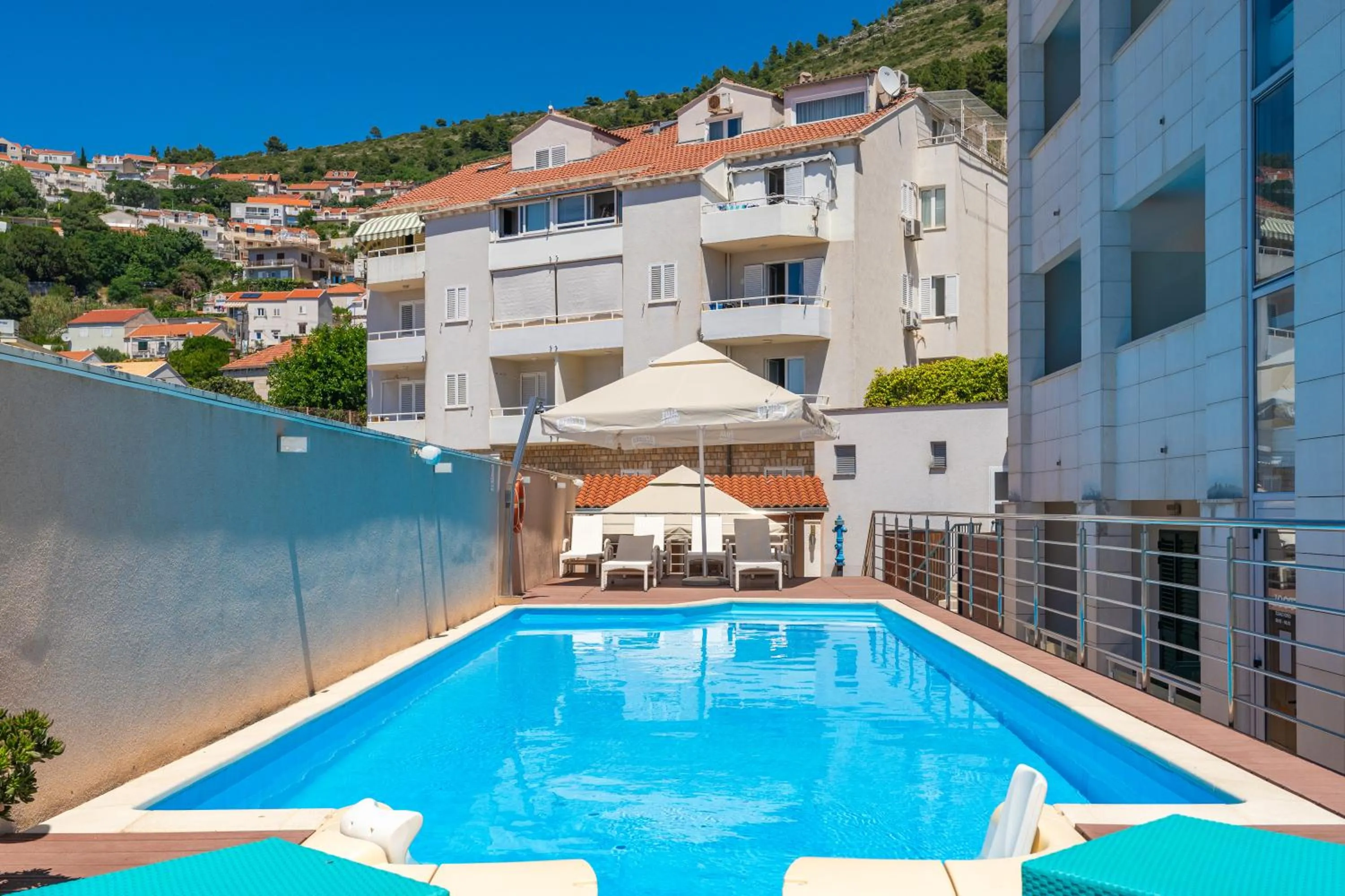 Day in Berkeley Hotel