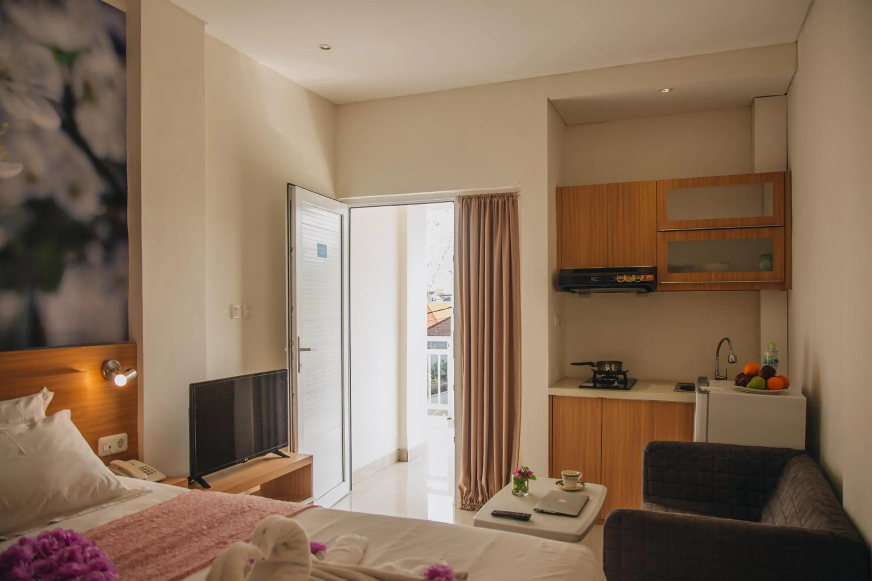 Bed in Deva Bali Apartement