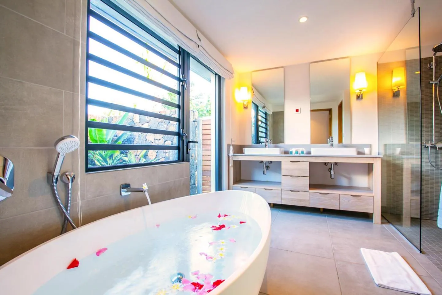 Hot Tub in Marguery Villas by MJ Holidays
